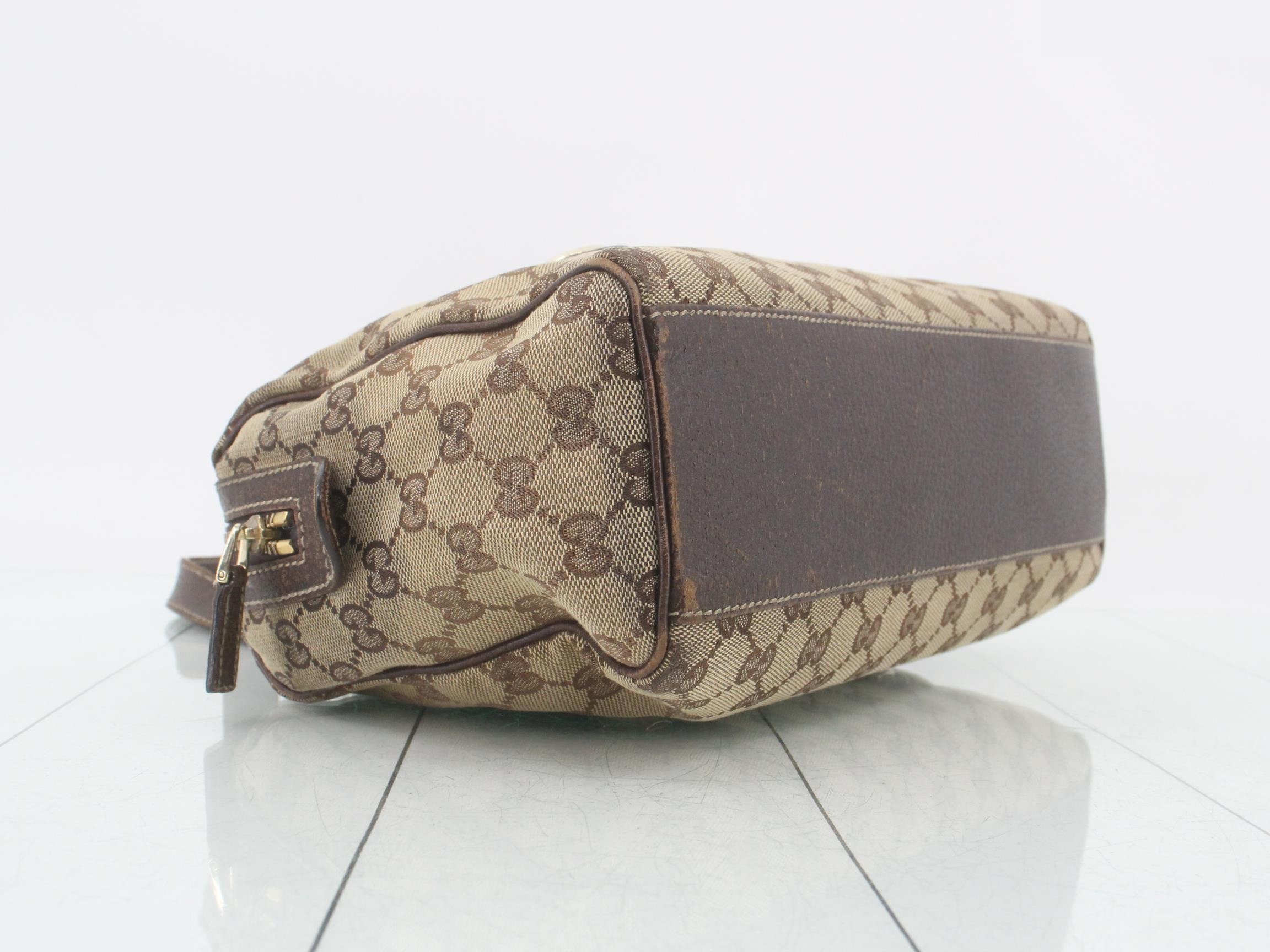 GG Canvas (Bag) - Shoulder Bag — view 5