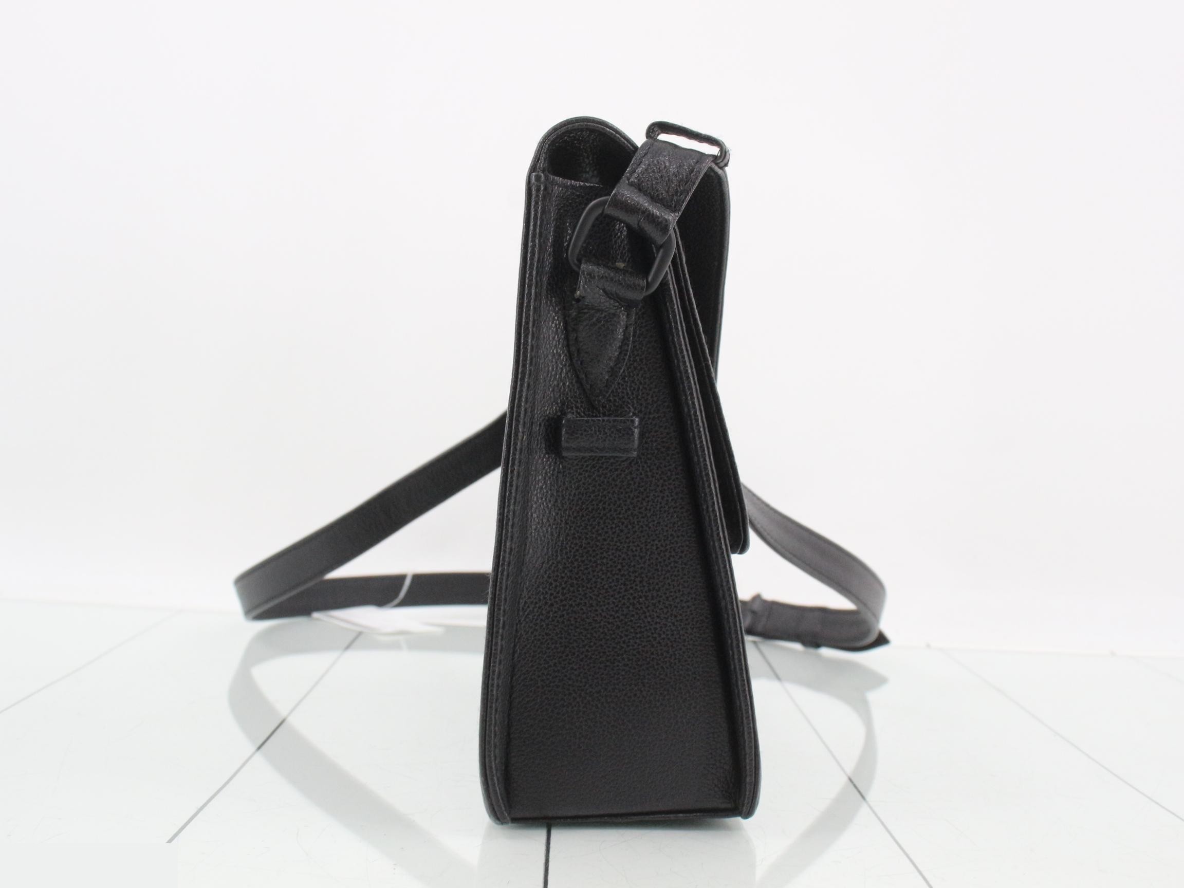 Leather shoulder bag — view 4