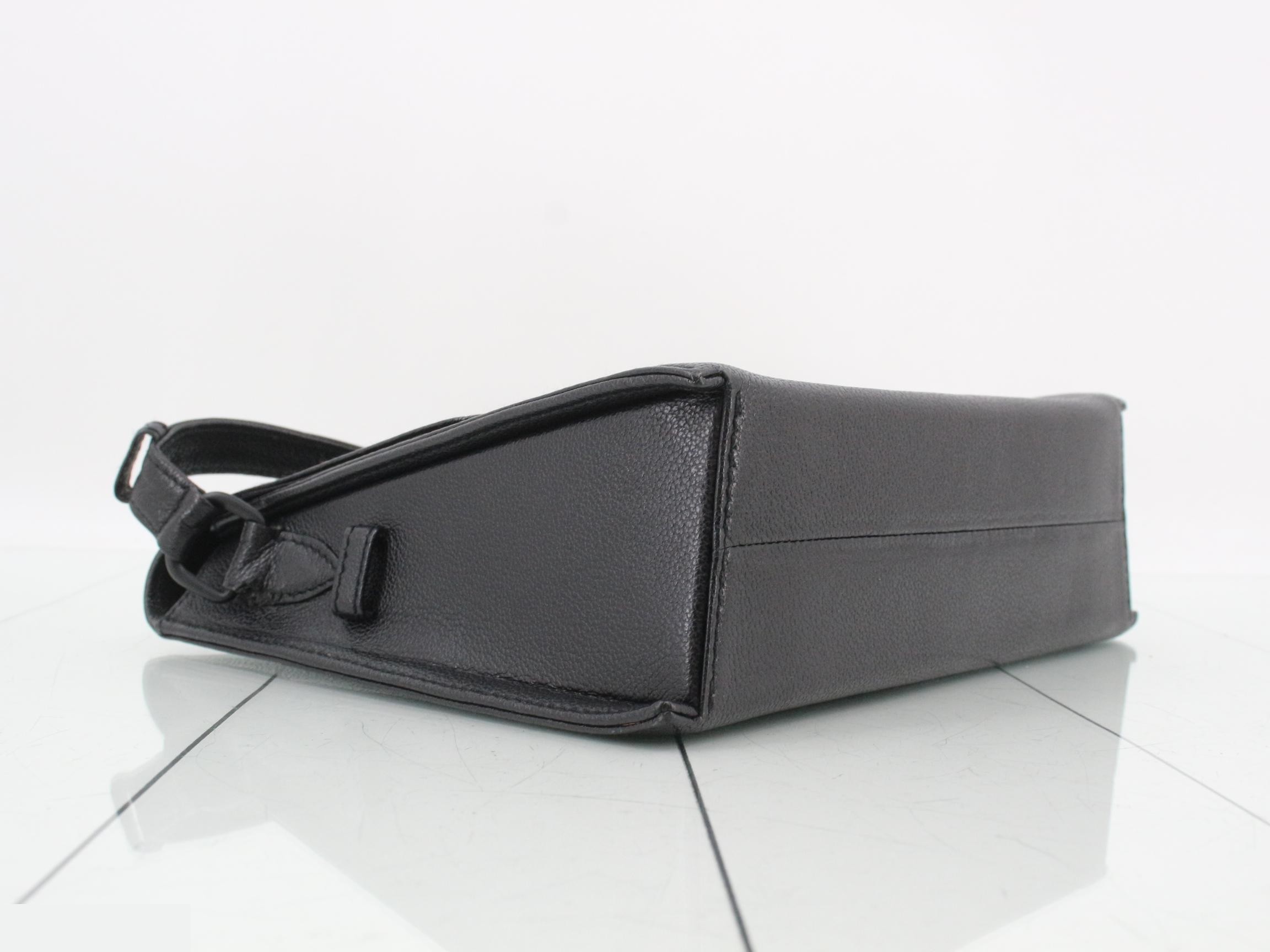 Leather shoulder bag — view 5
