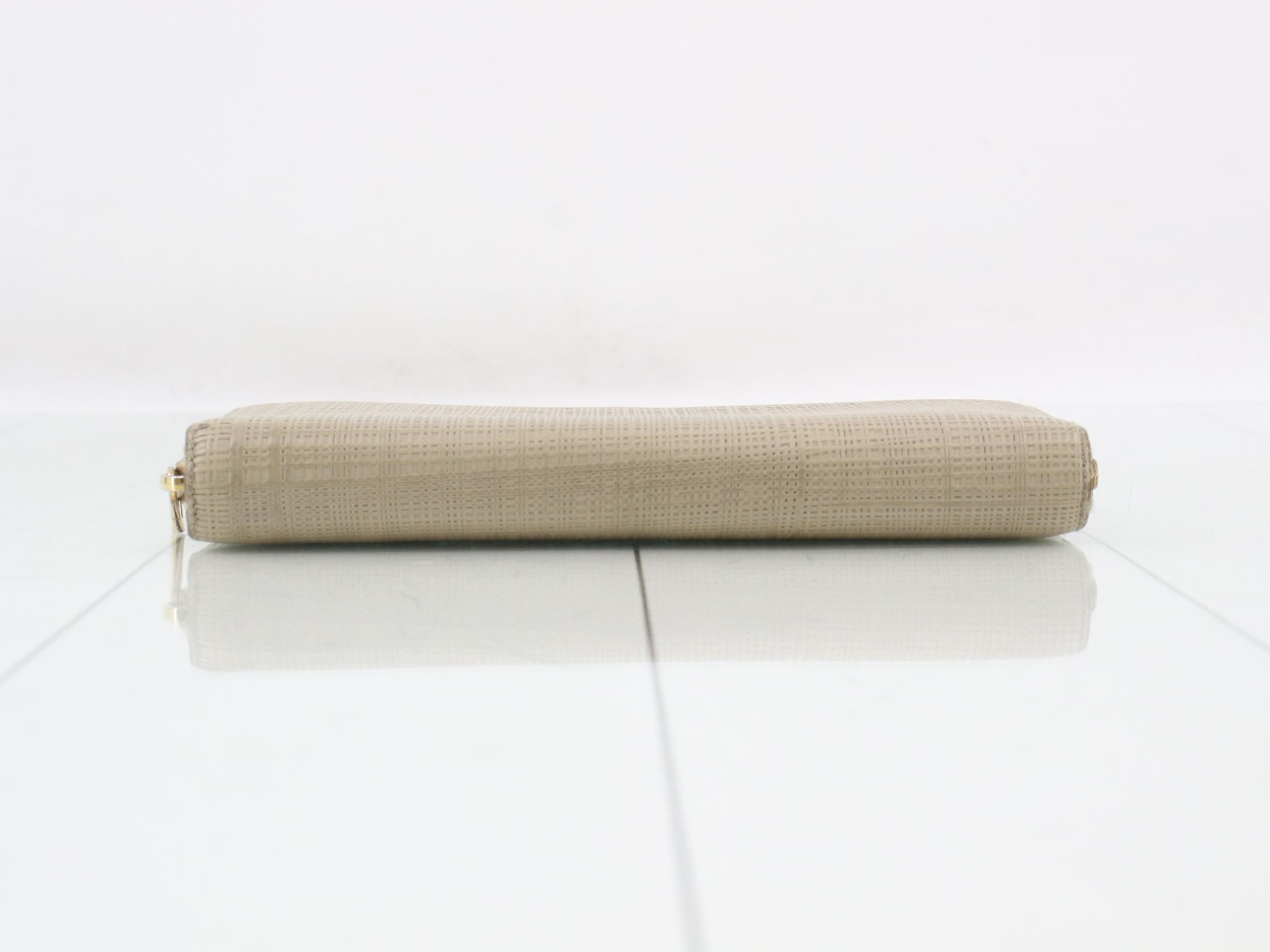 Anagram Long Wallet, Around Zip, Beige, 261604 — view 3