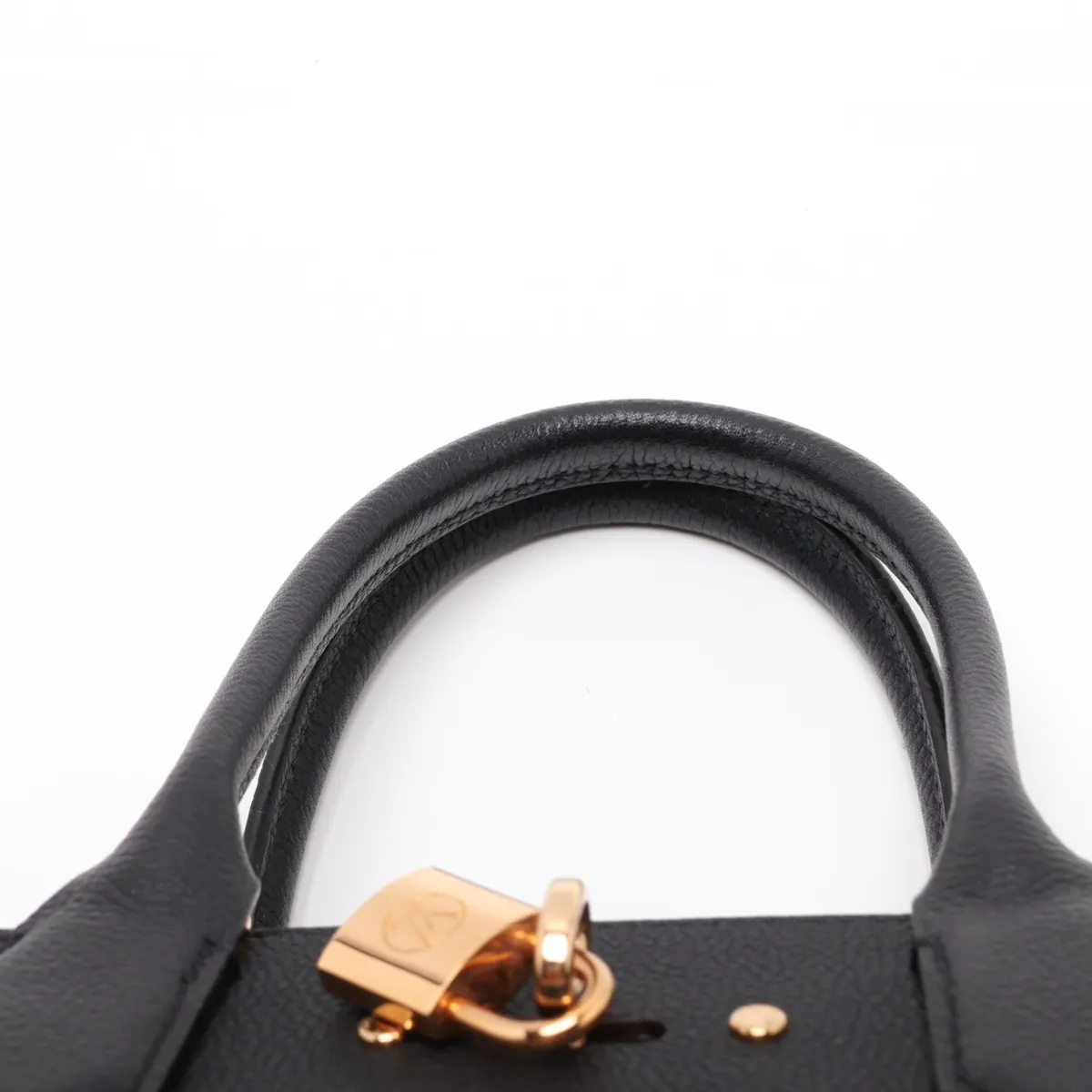 City Steamer MM M53019, serial number unclear, pink x black, padlock cannot be opened, front pocket cannot be opened. — view 6