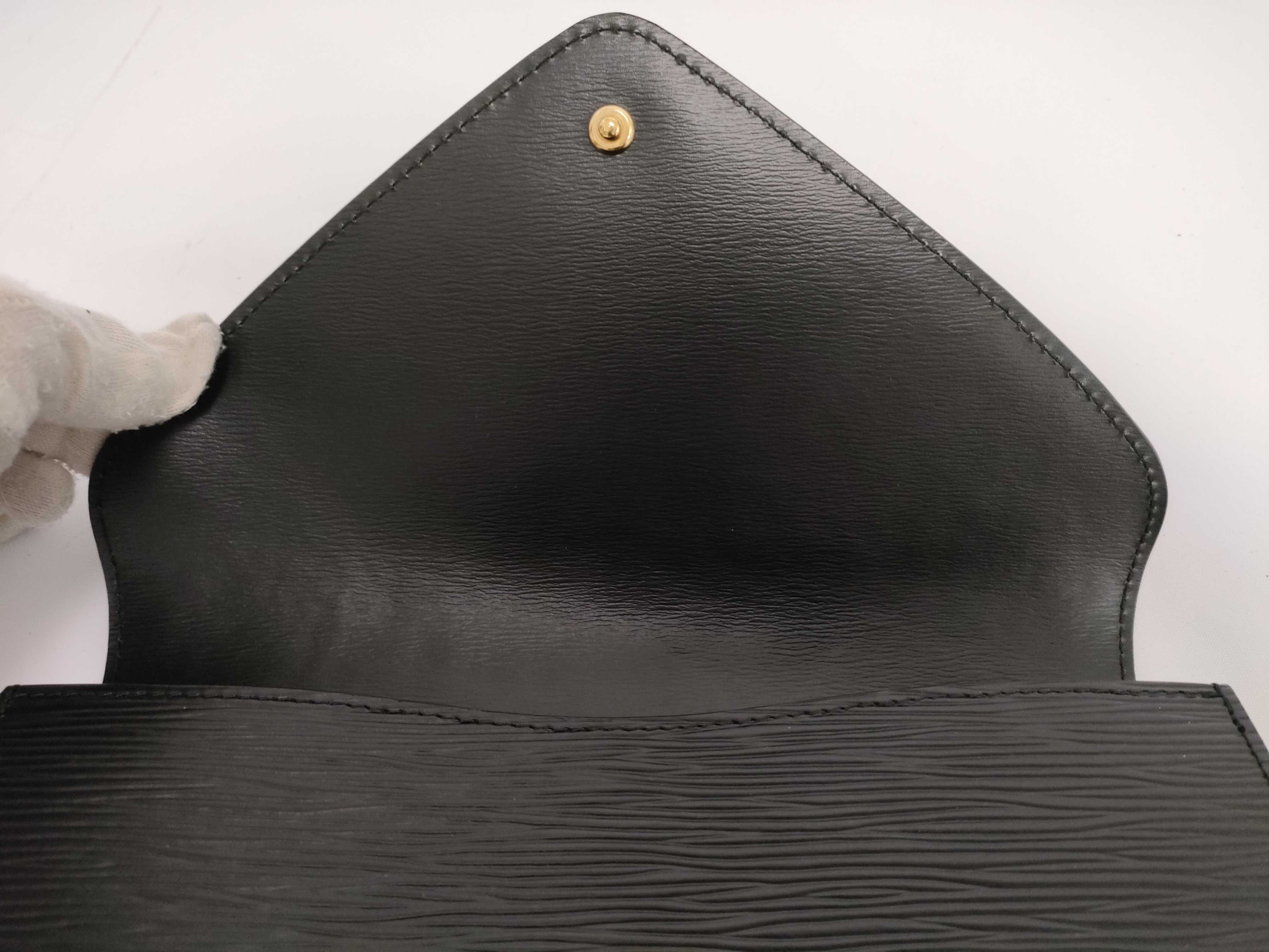 Epi Clutch Bag — view 5