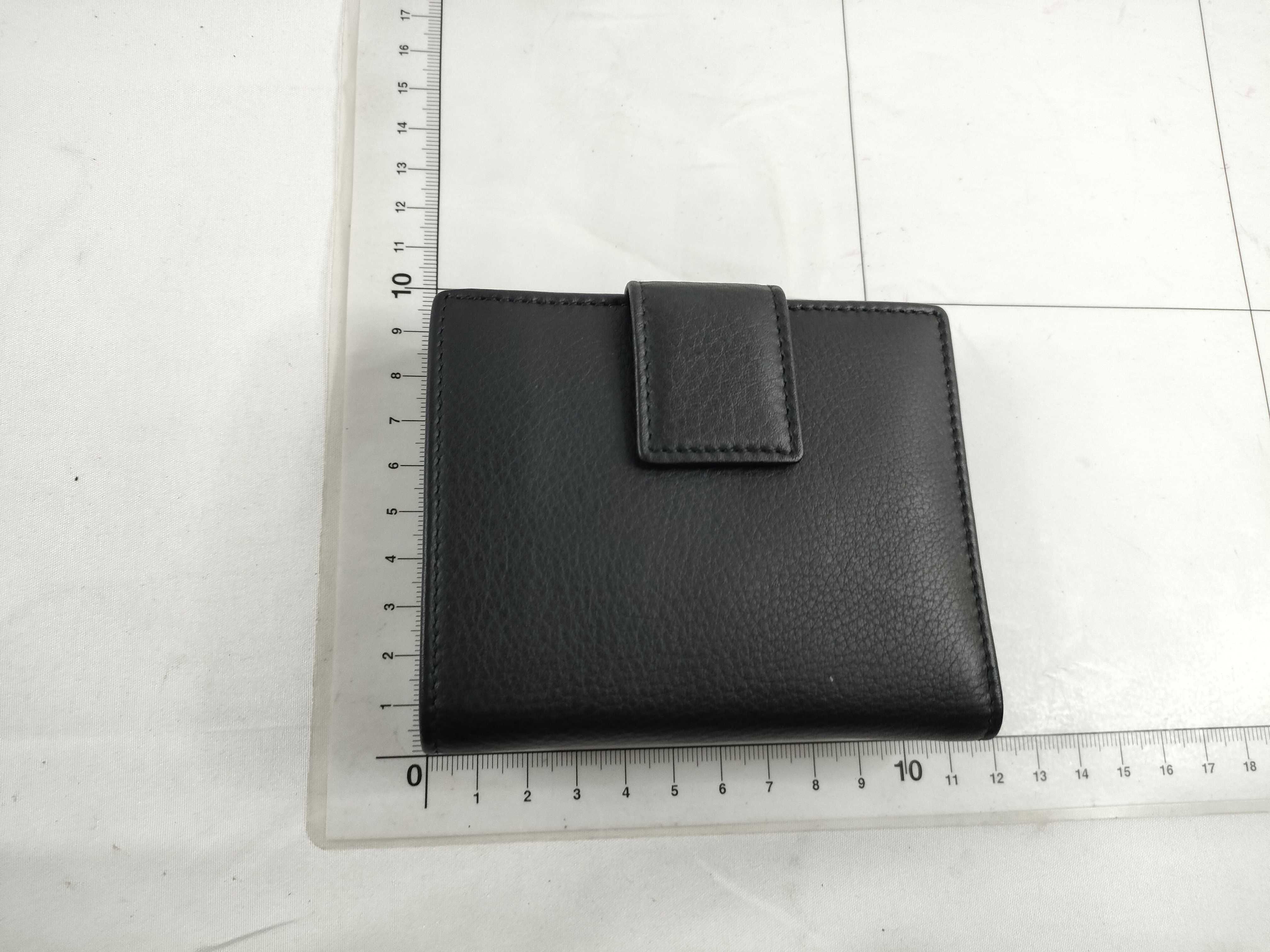 Marmont W-hook wallet (model number 2067.74190) — view 2