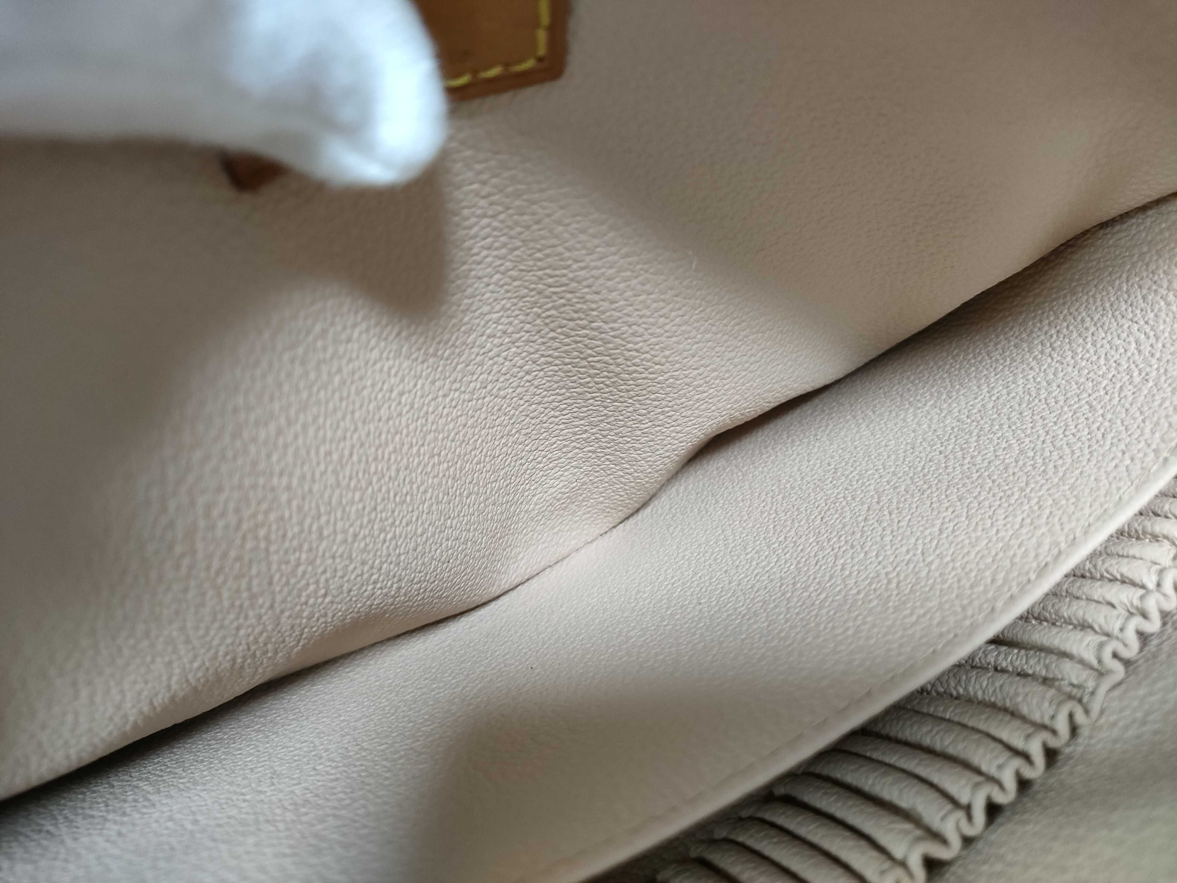 Monogram Louis Vuitton M47524 Trousse Toilette 23 MB1022 Monogram Second Bag Pouch — view 14