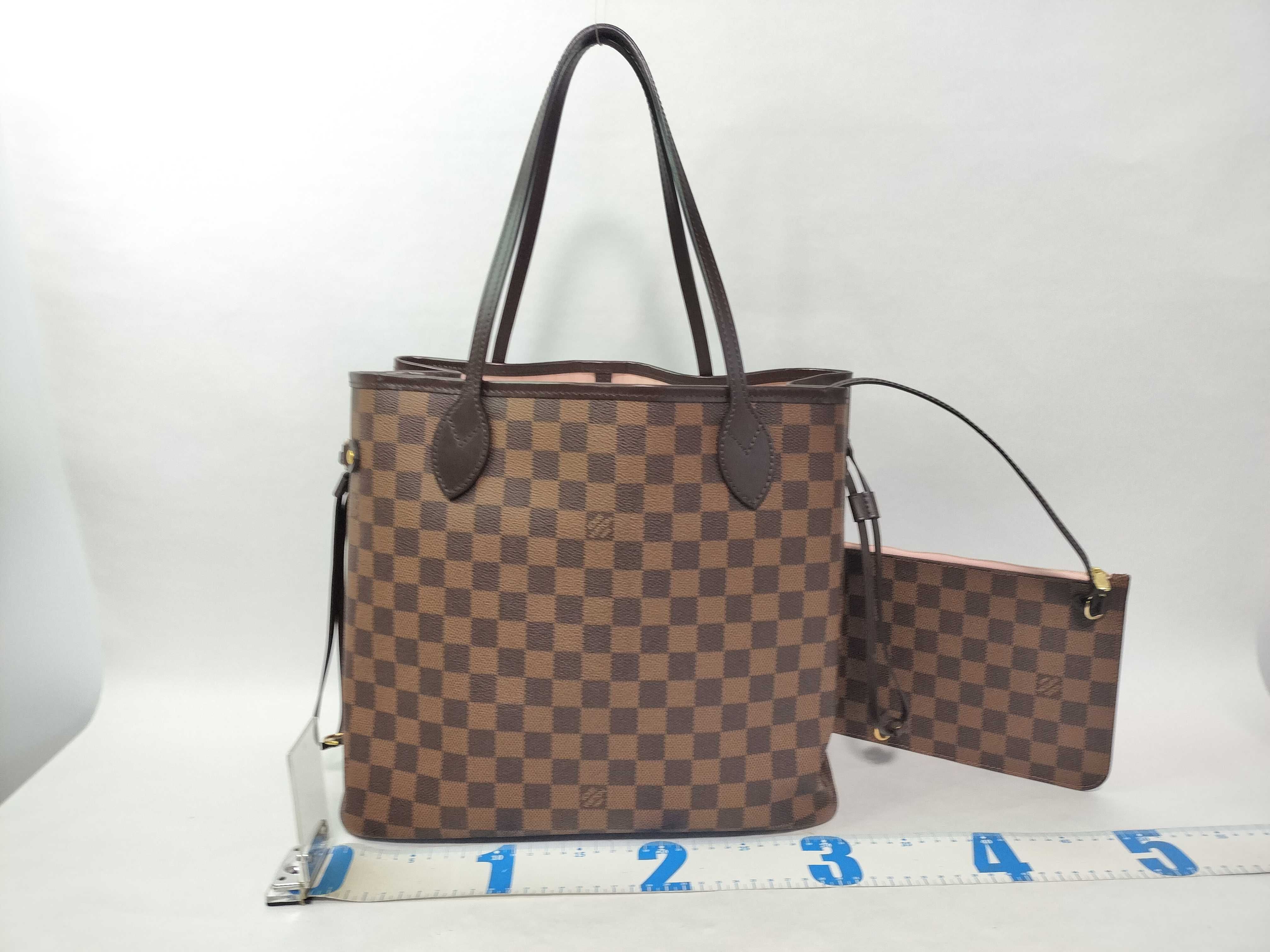 Damier Bag Louis Vuitton Damier Neverfull MM Tote Bag with Pouch — view 2