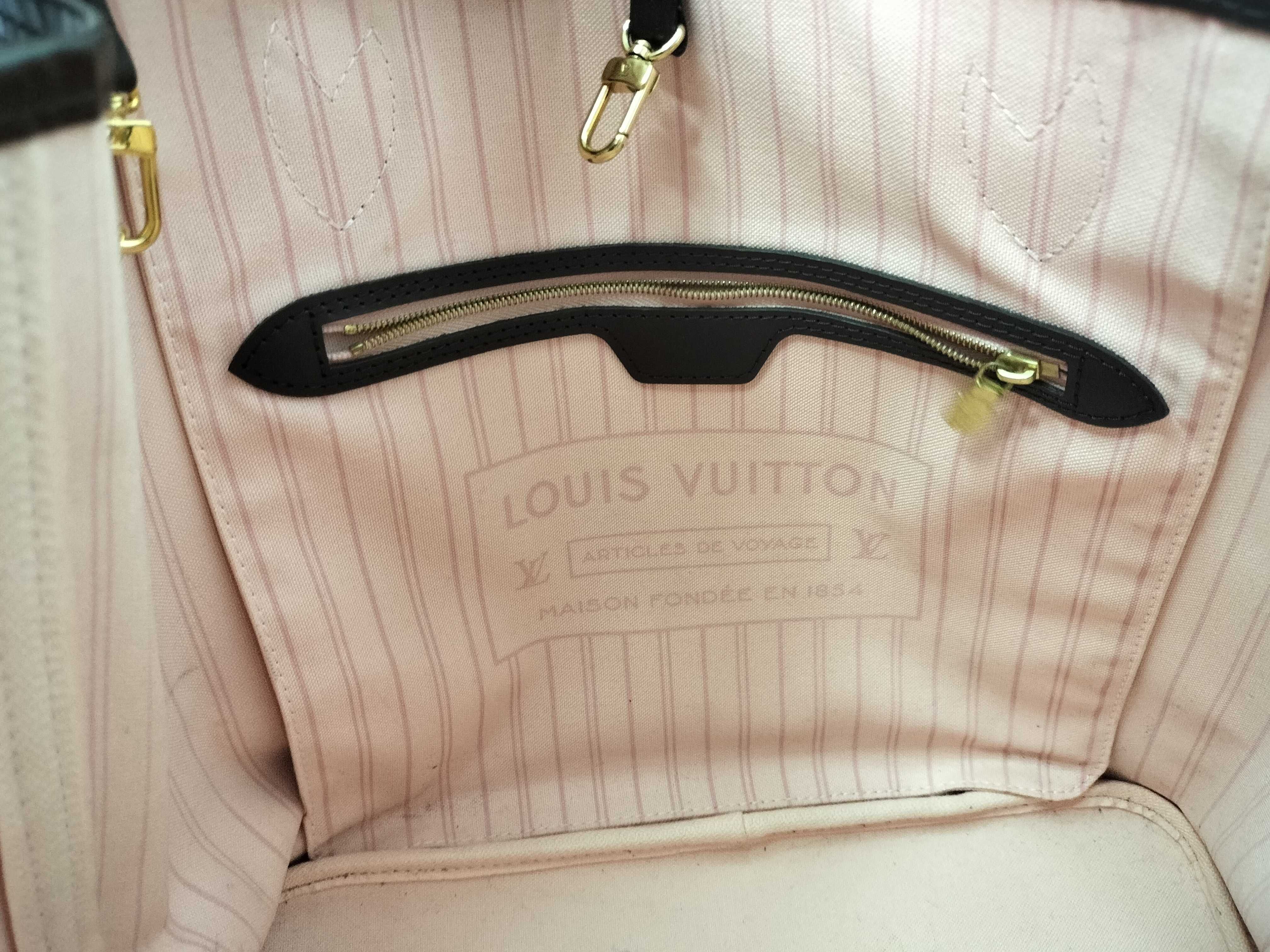 Damier Bag Louis Vuitton Damier Neverfull MM Tote Bag with Pouch — view 13