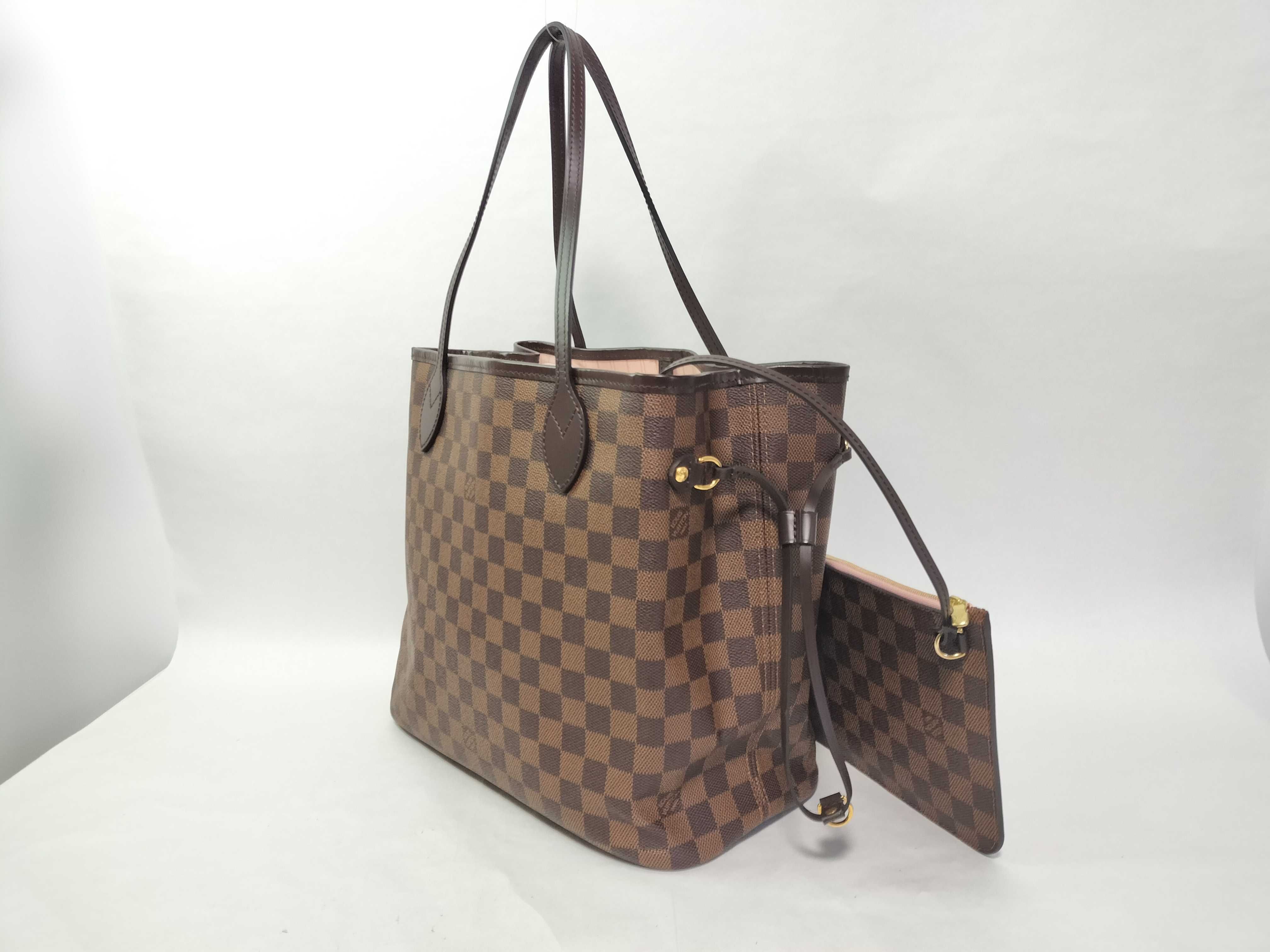 Damier Bag Louis Vuitton Damier Neverfull MM Tote Bag with Pouch — view 3