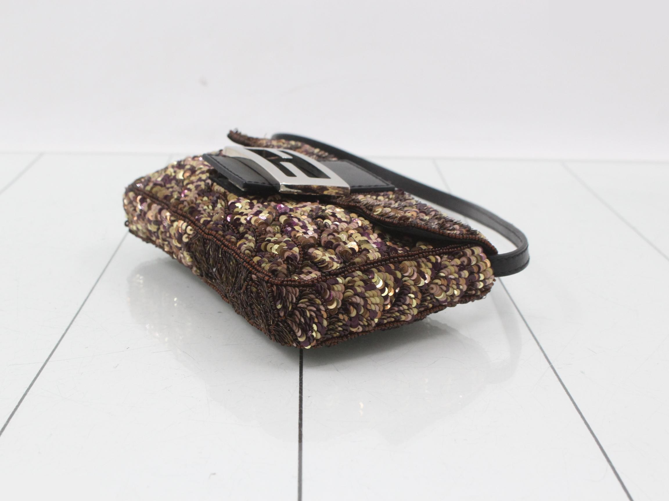 Mamma Bucket Sequin Bag/Handbag — view 6