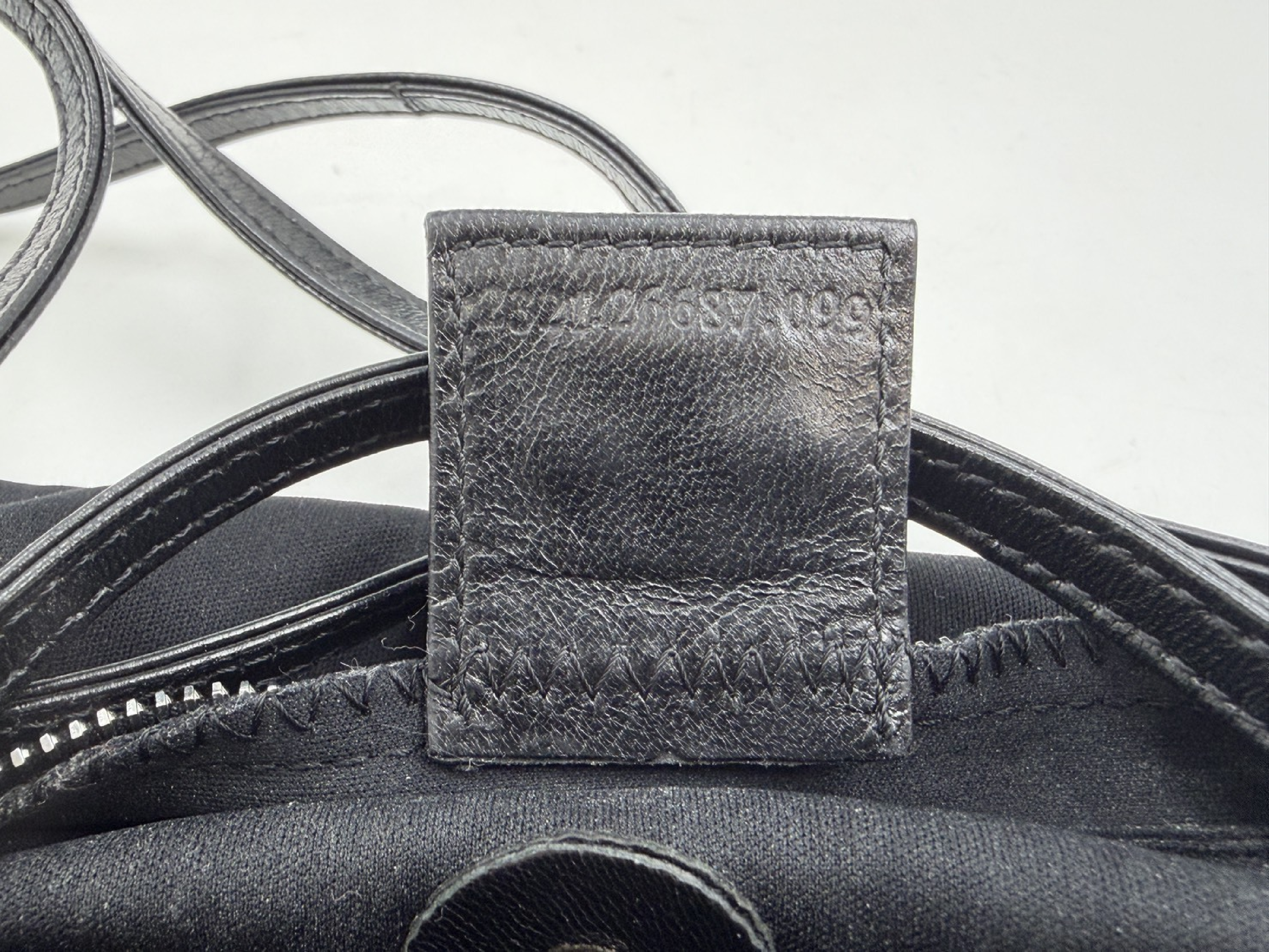 Mamma Nylon Shoulder Bag 2321・26687・099 Black Shoulder Bag — view 13