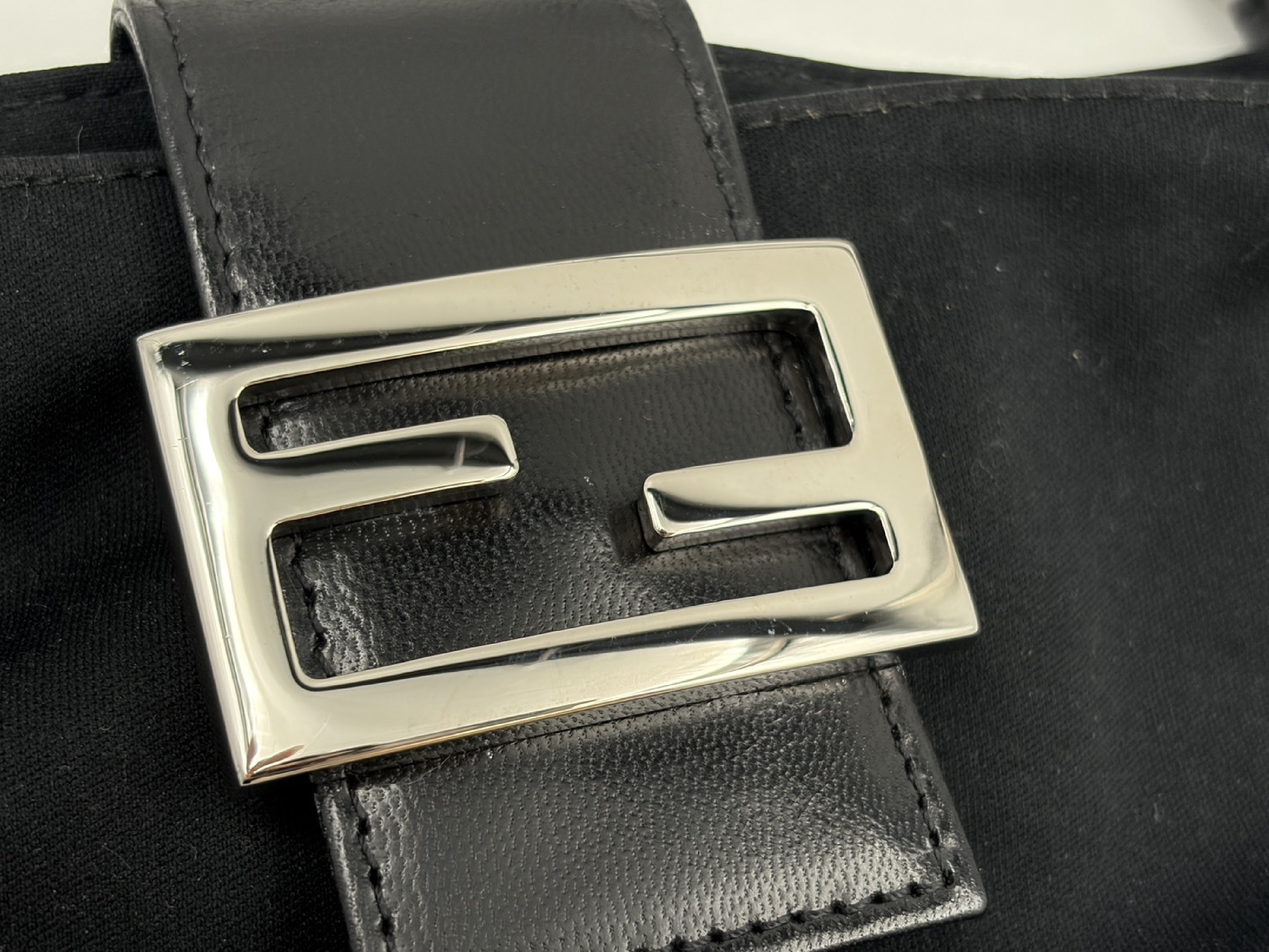 Mamma Nylon Shoulder Bag 2321・26687・099 Black Shoulder Bag — view 6