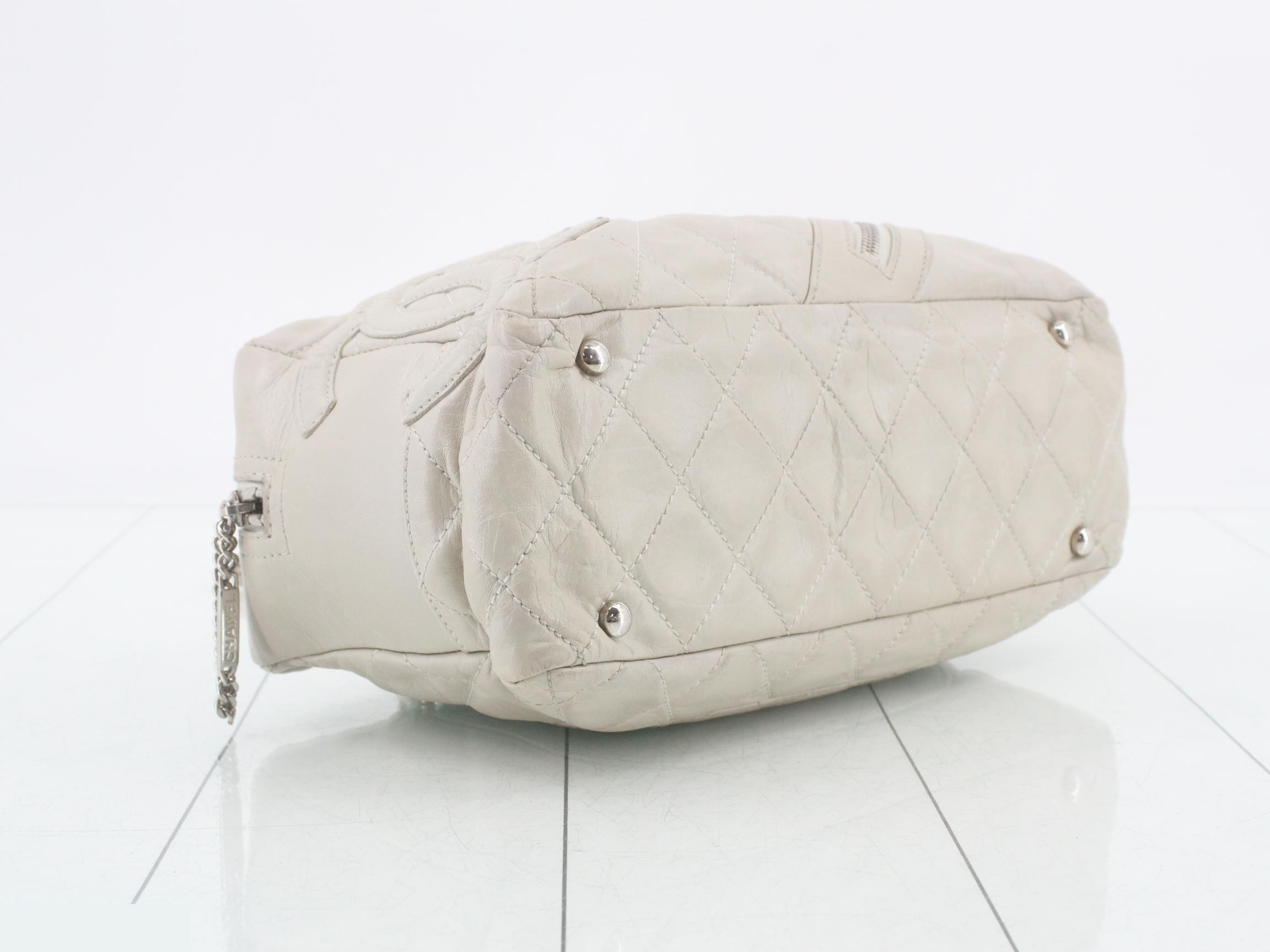Cambon Line Chain Semi-Shoulder Bag — view 5