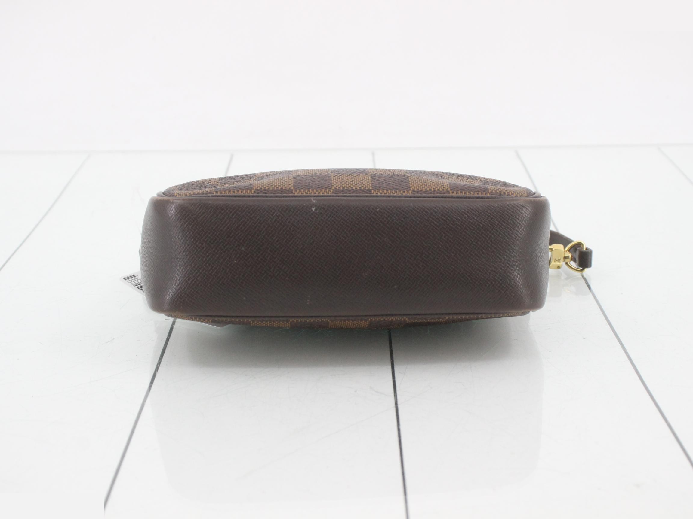 Damier Trousse Makeup Accessory Pouch — view 3