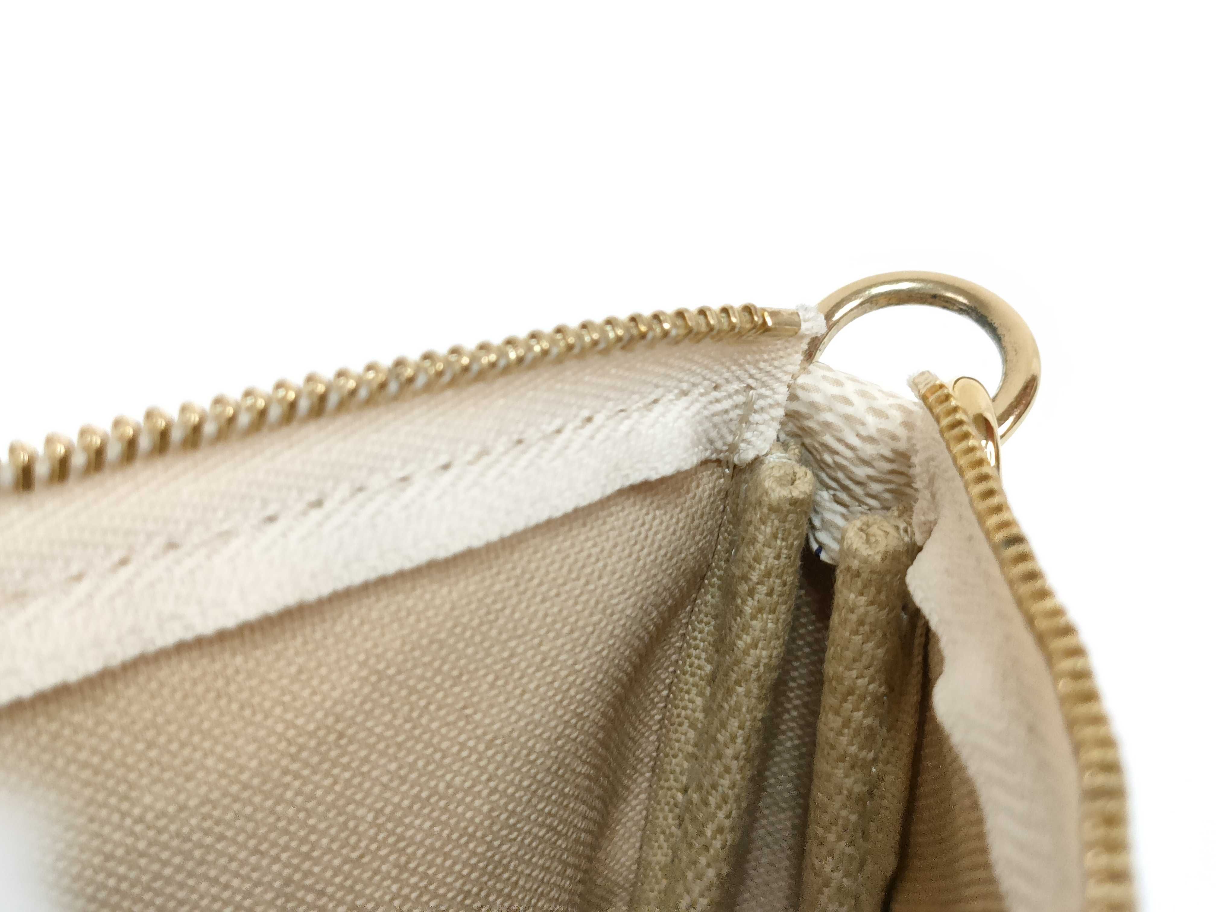 Damier Louis Vuitton Pouch — view 13