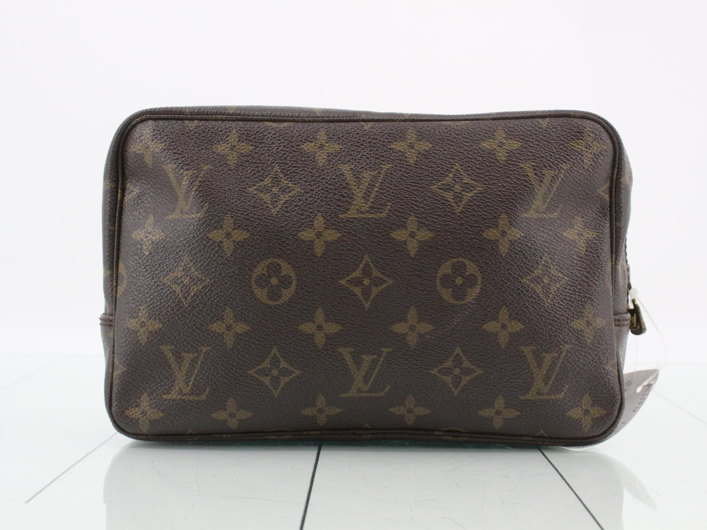 Monogram Trousse Toilette 23 M47524 — view 2