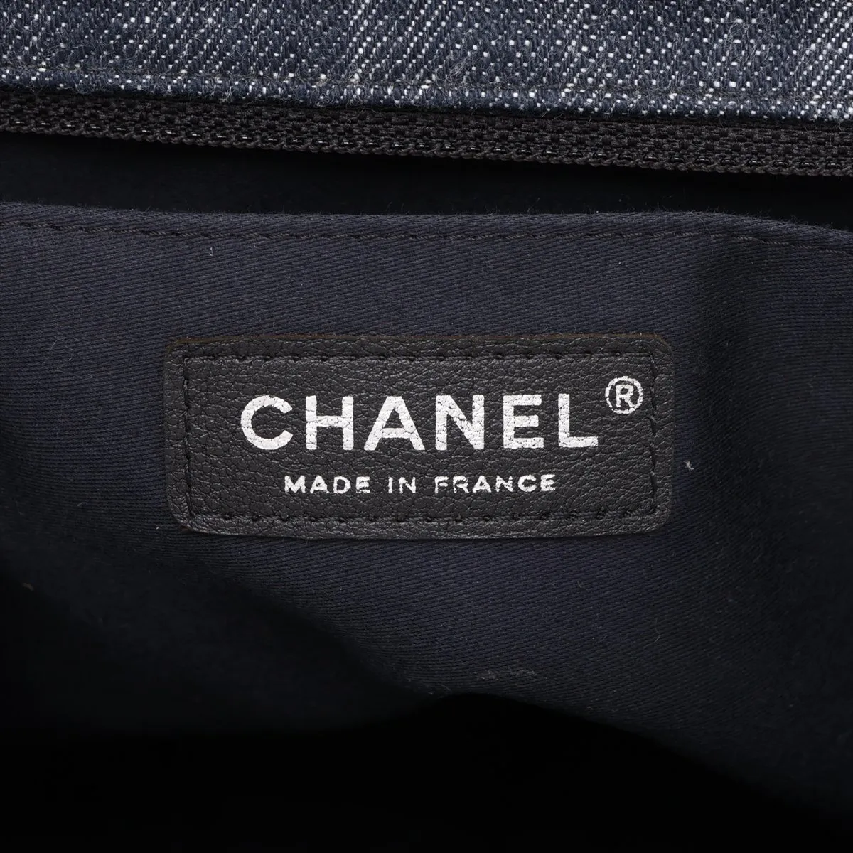 [Individually packaged] Chanel Patchwork Denim x Leather Single Flap Double Chain Bag, Multicolor, Silver Hardware, 16297602, Serial Number 16 — view 9