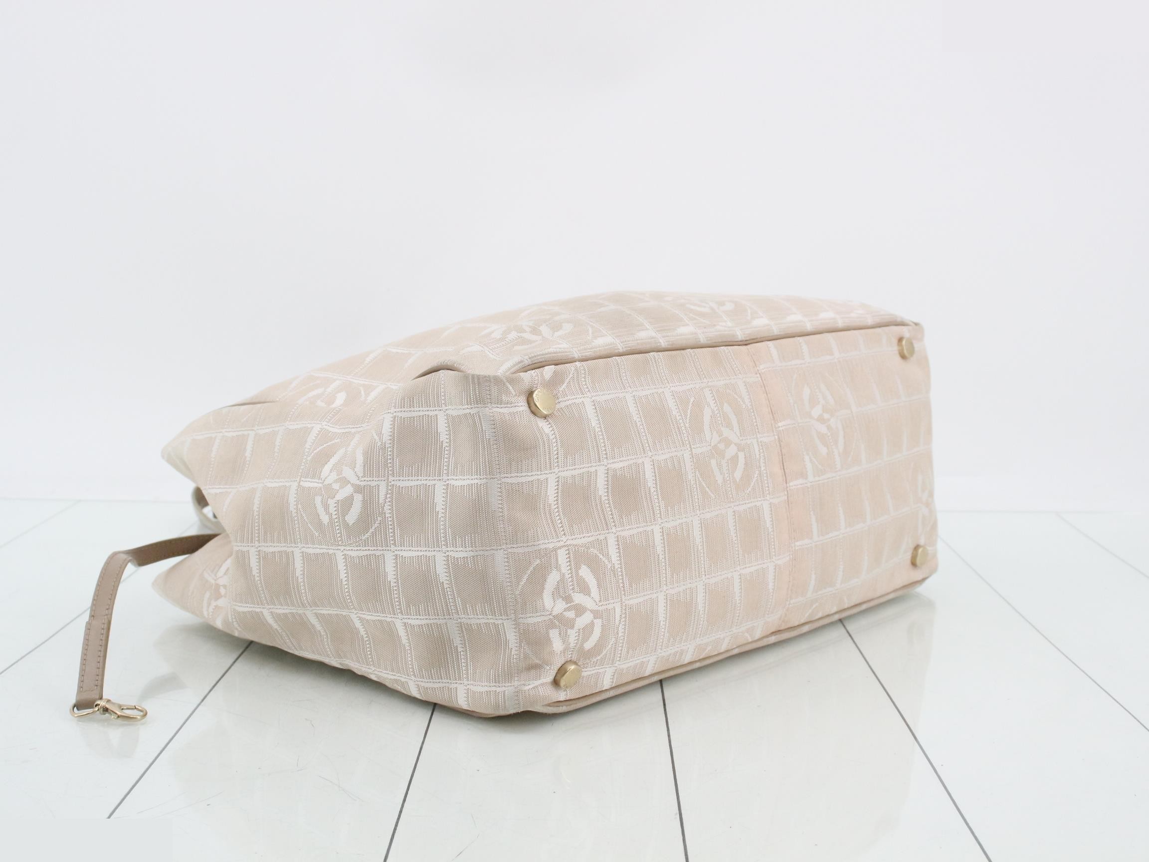 New Travel Line (Bag) - Tote Bag, Beige — view 5