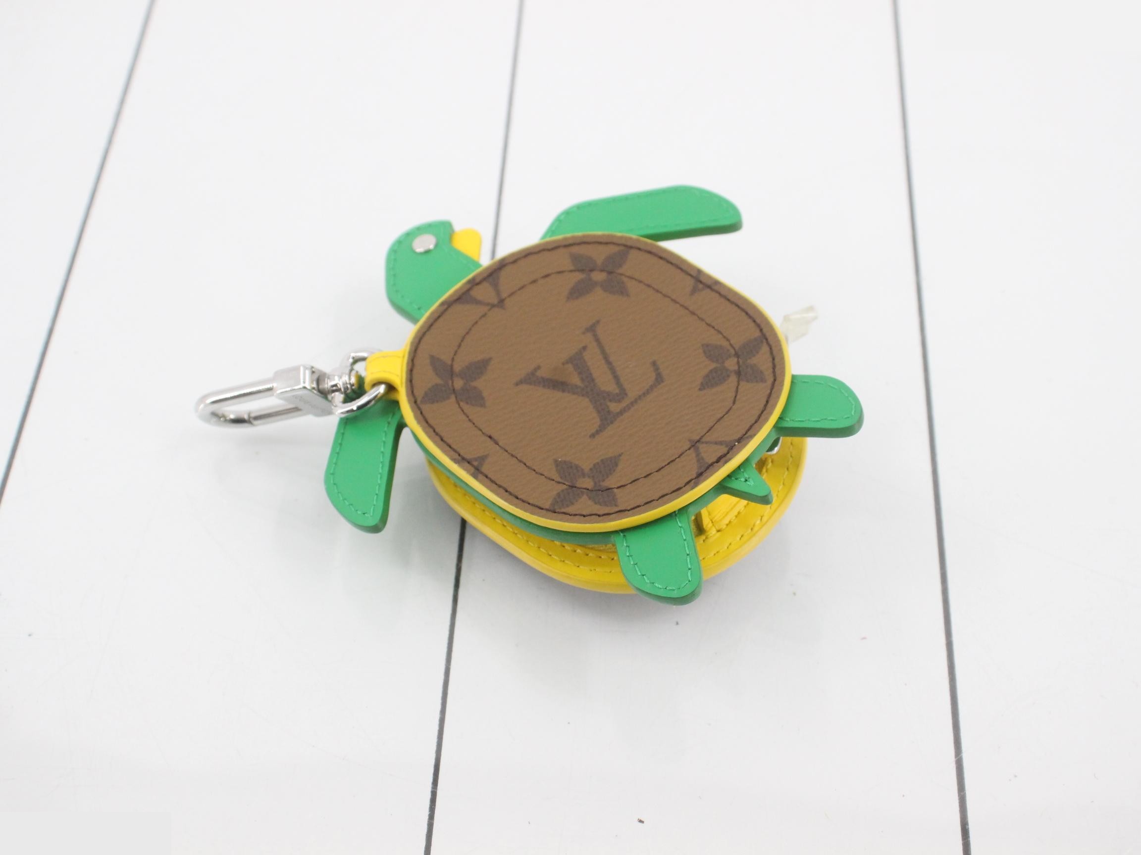 Porte Clé LV Turtle M01471 — view 2