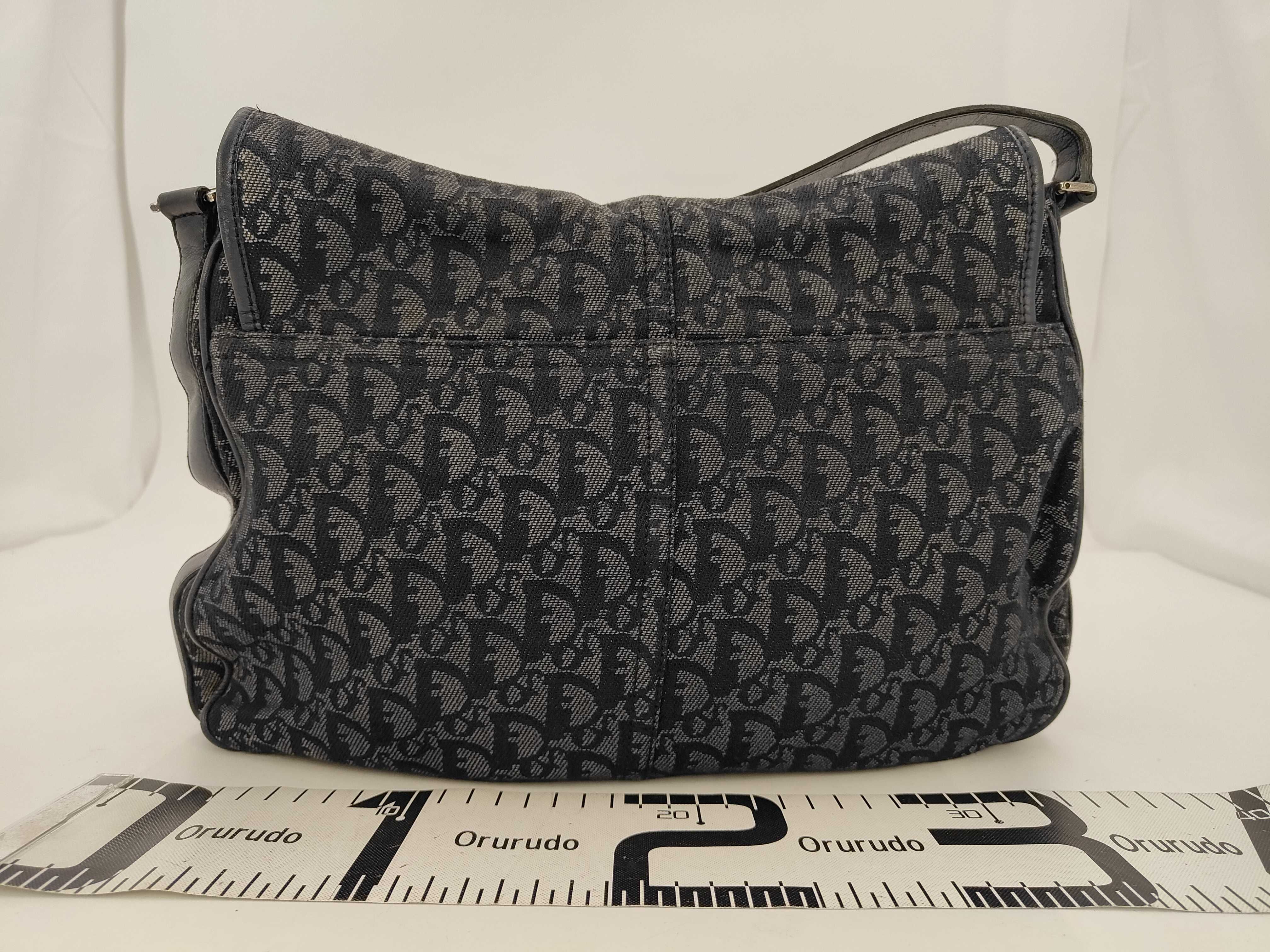 Christian Trotter Canvas Shoulder Bag — view 2
