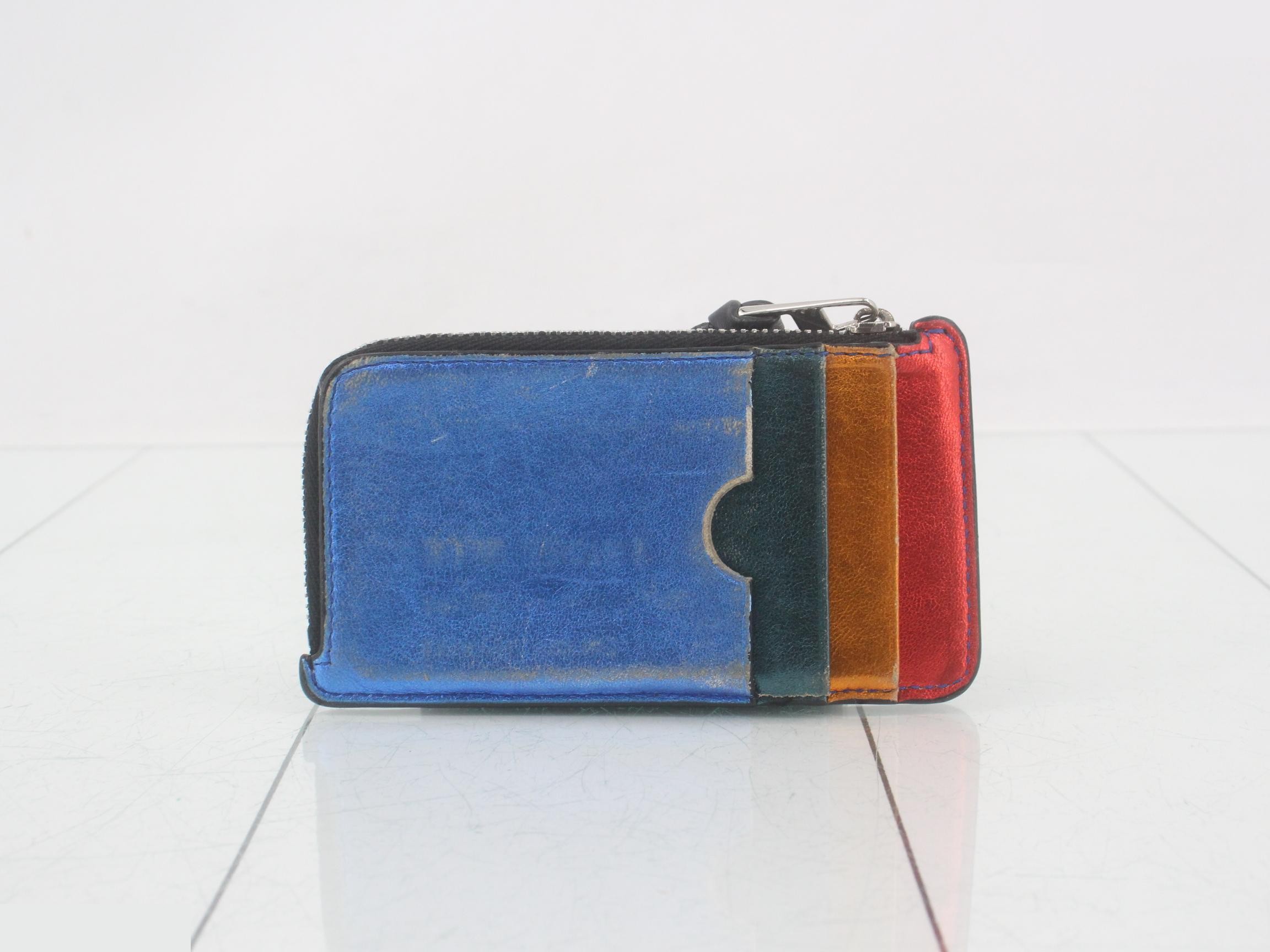Fragment case — view 2