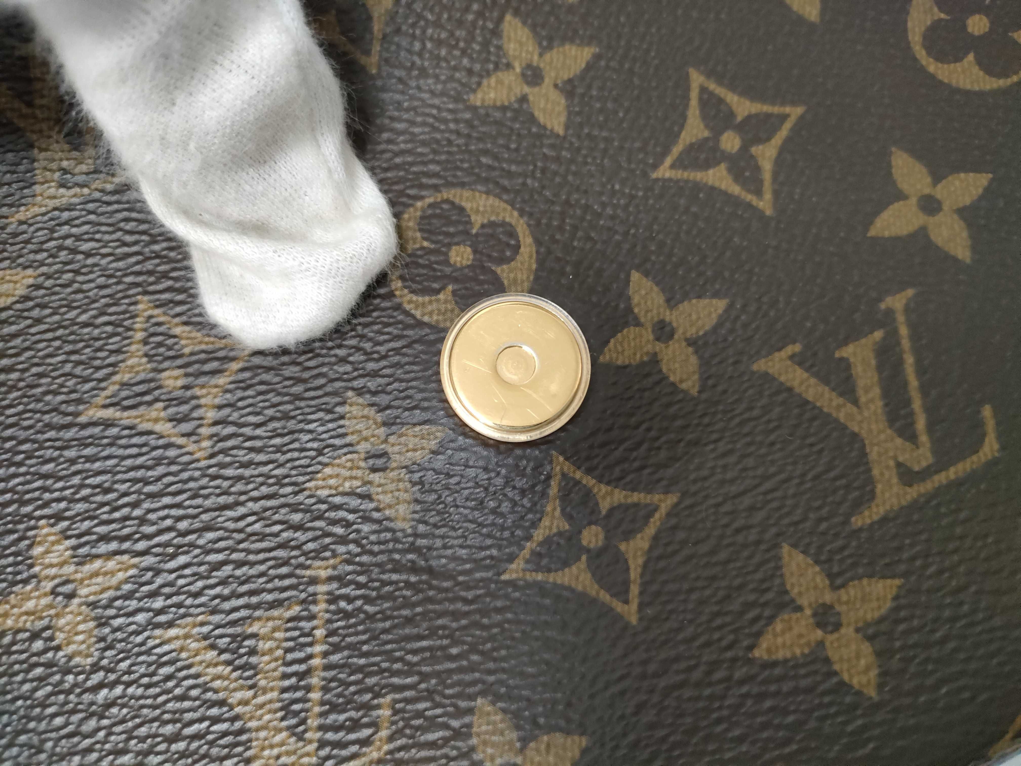Monogram Louis Vuitton Monogram Pink Lockit M44080 Shoulder Bag — view 14