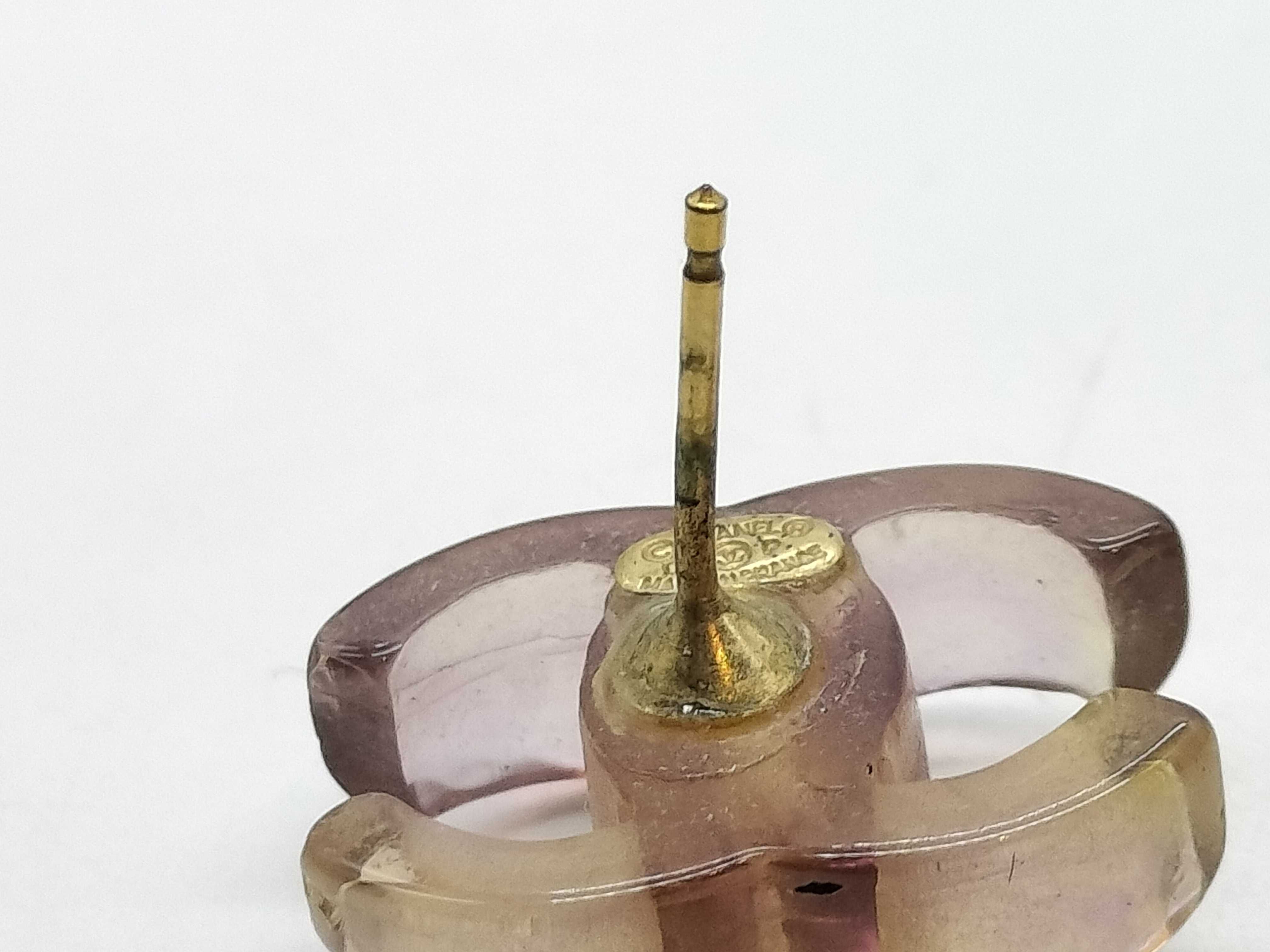 02P Earring (One earring without backing) — view 9
