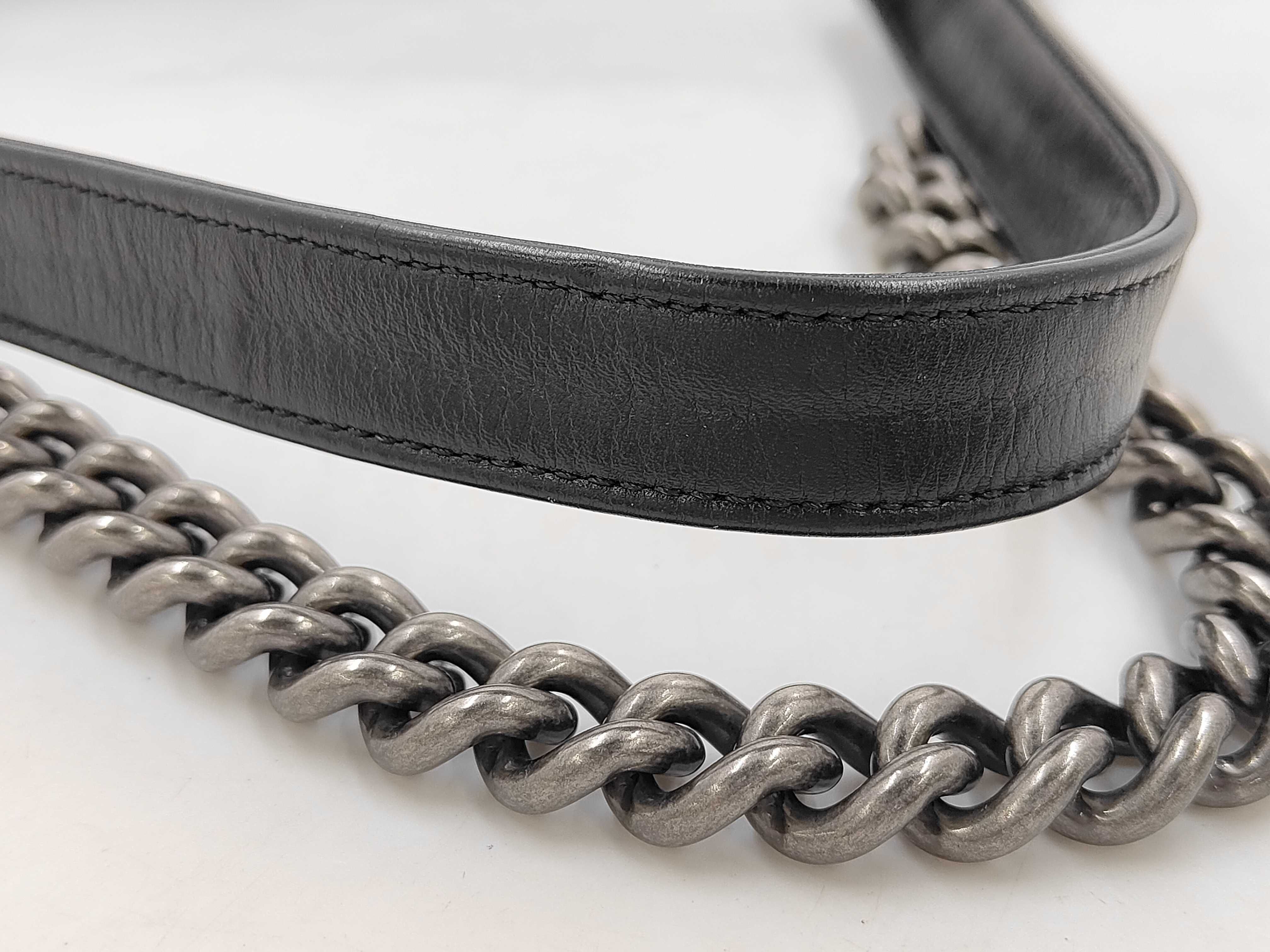 Boy Chanel 25 Gunmetal Hardware Chain Shoulder Bag Black (Serial Number 19) — view 4