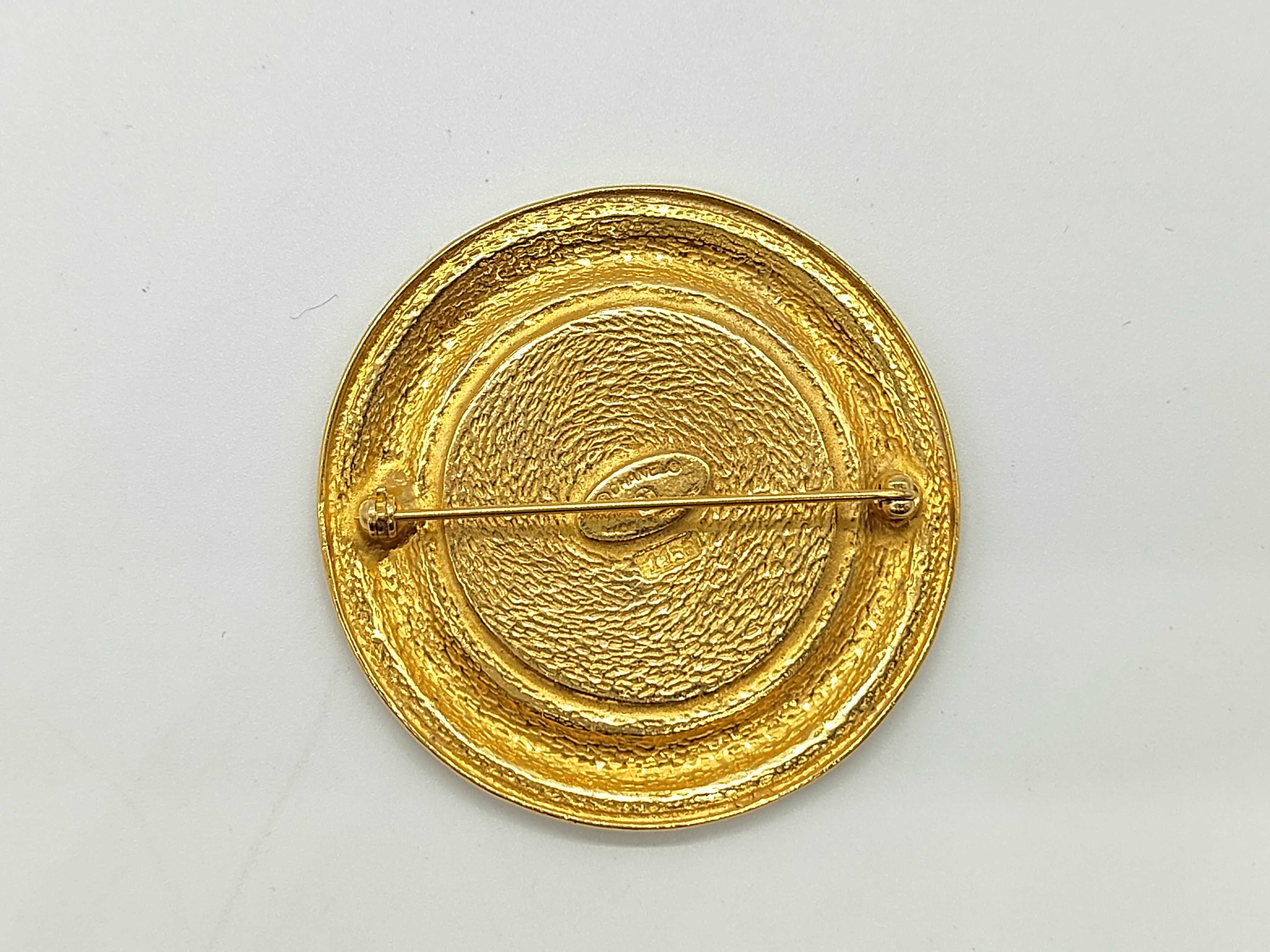 brooch 1150 brooch — view 2