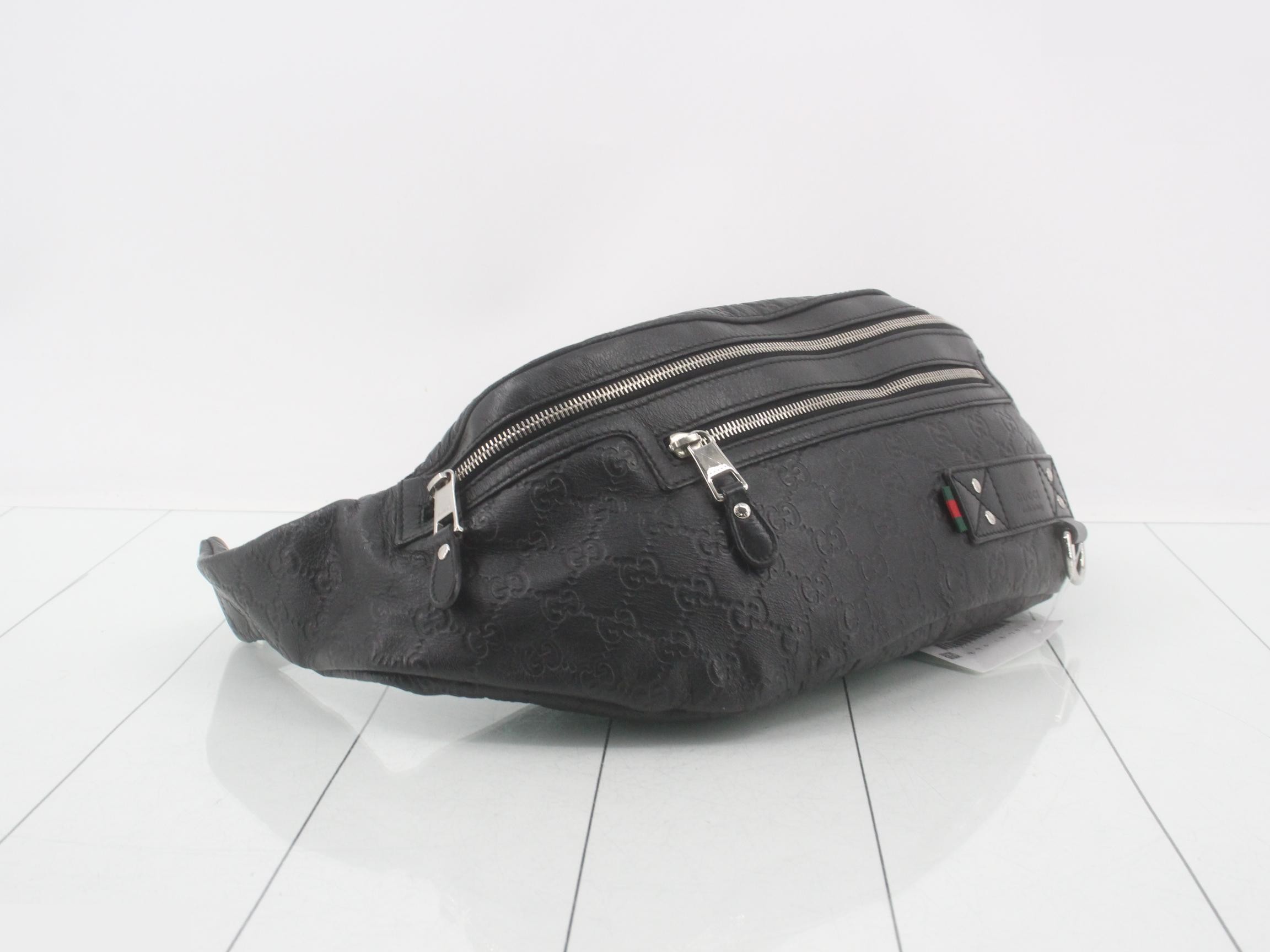 Body bag — view 5