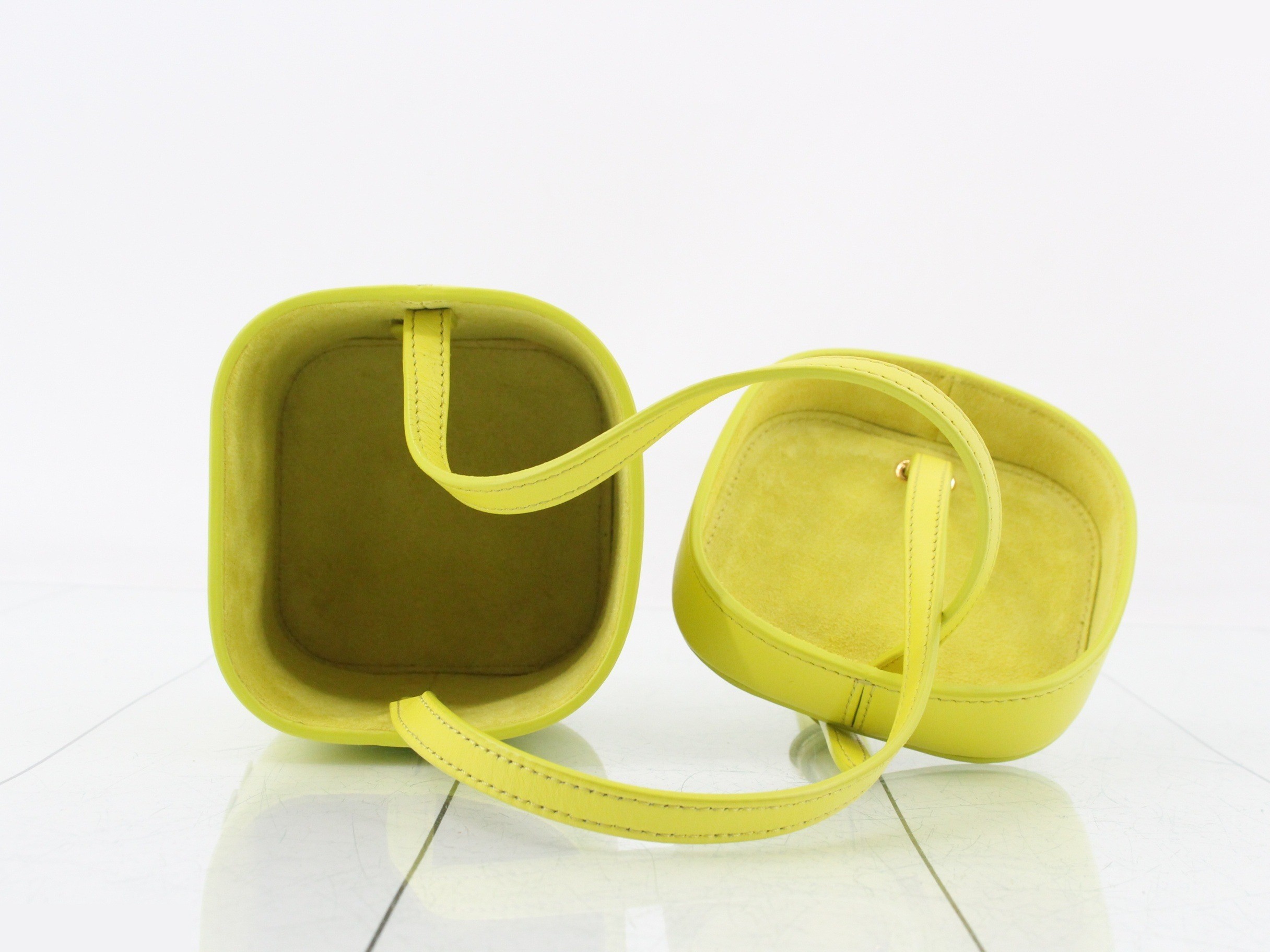 Triomphe Leather Box Shoulder Bag, Yellow — view 4
