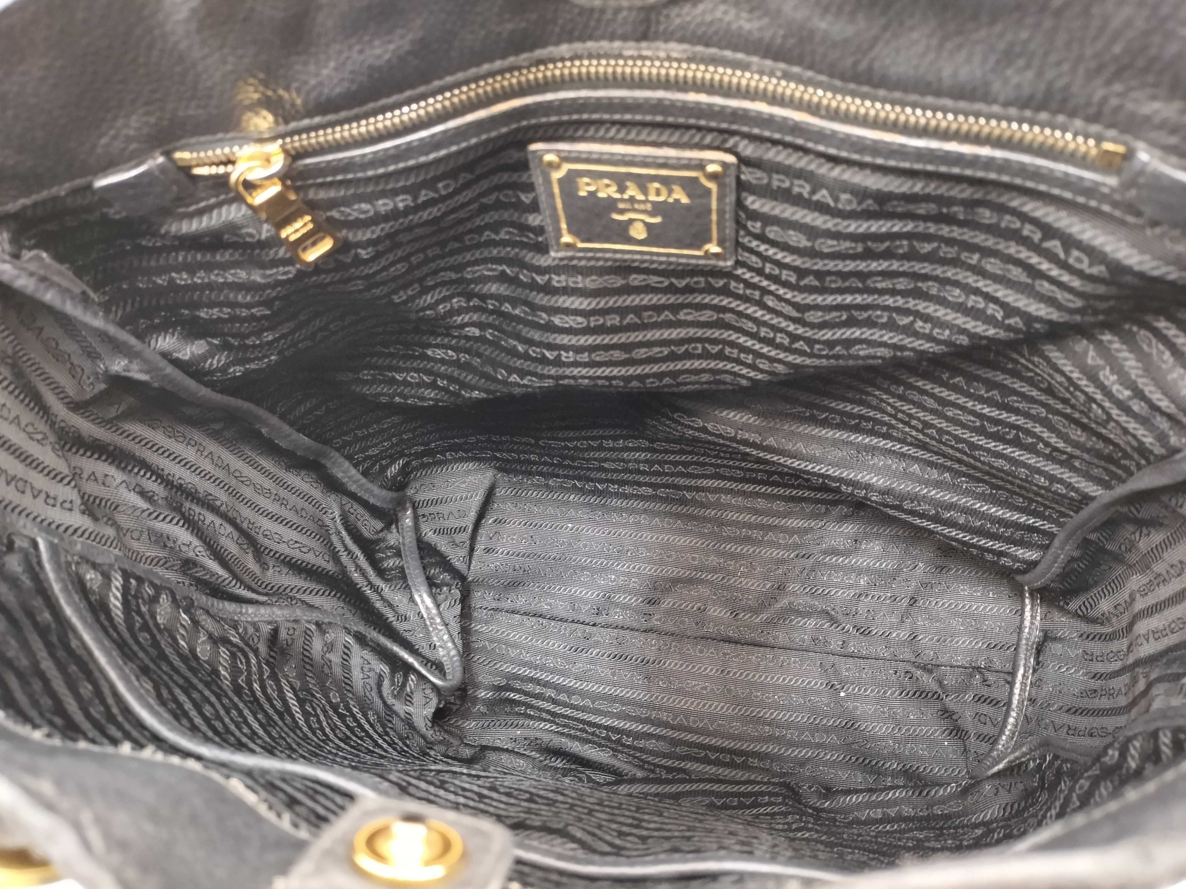 BN1713 Vitello Daino 2-way Shoulder Bag — view 12