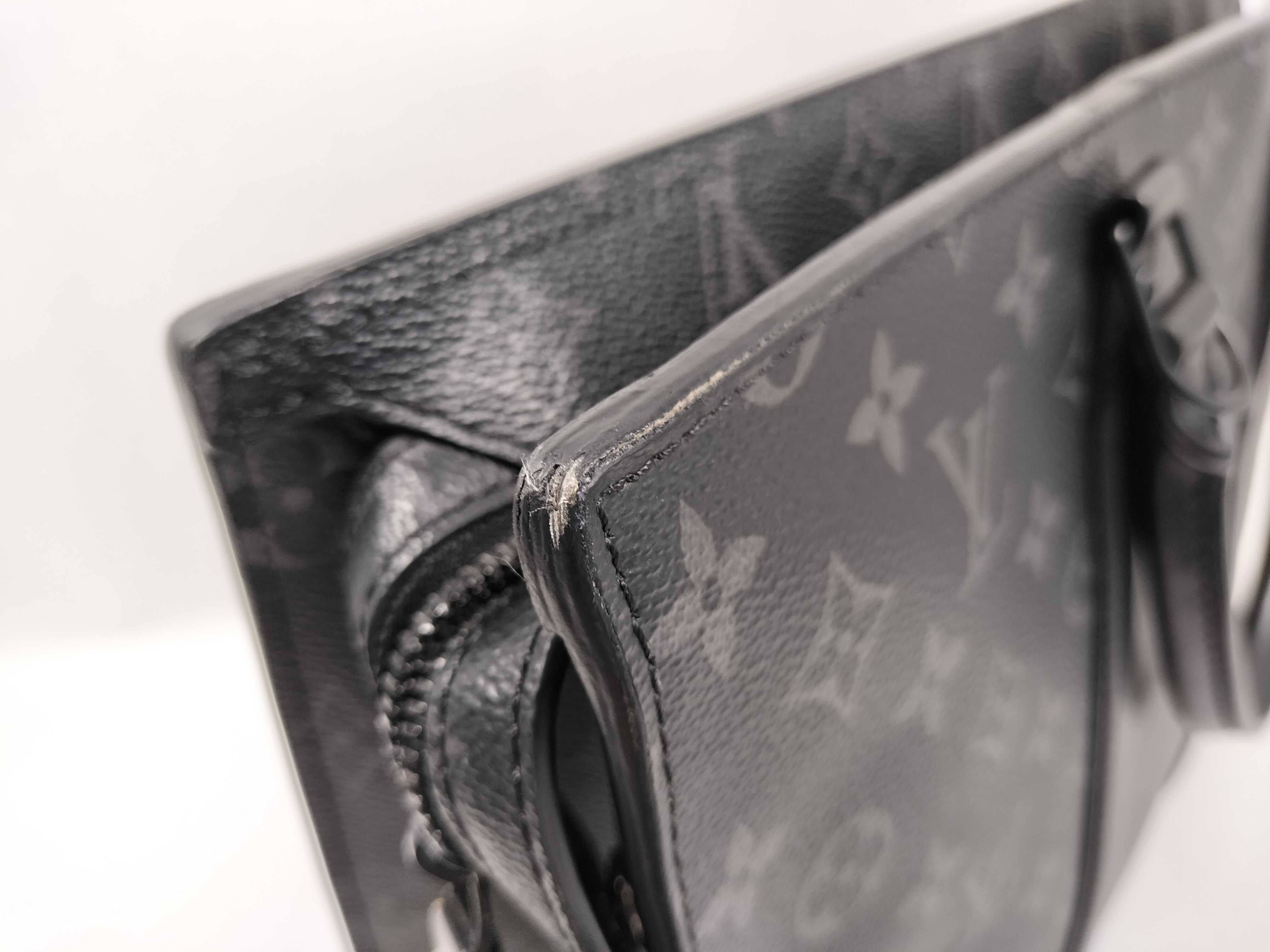 M45265 Monogram Eclipse Sac Plat Horizontal Zip Business Bag — view 15