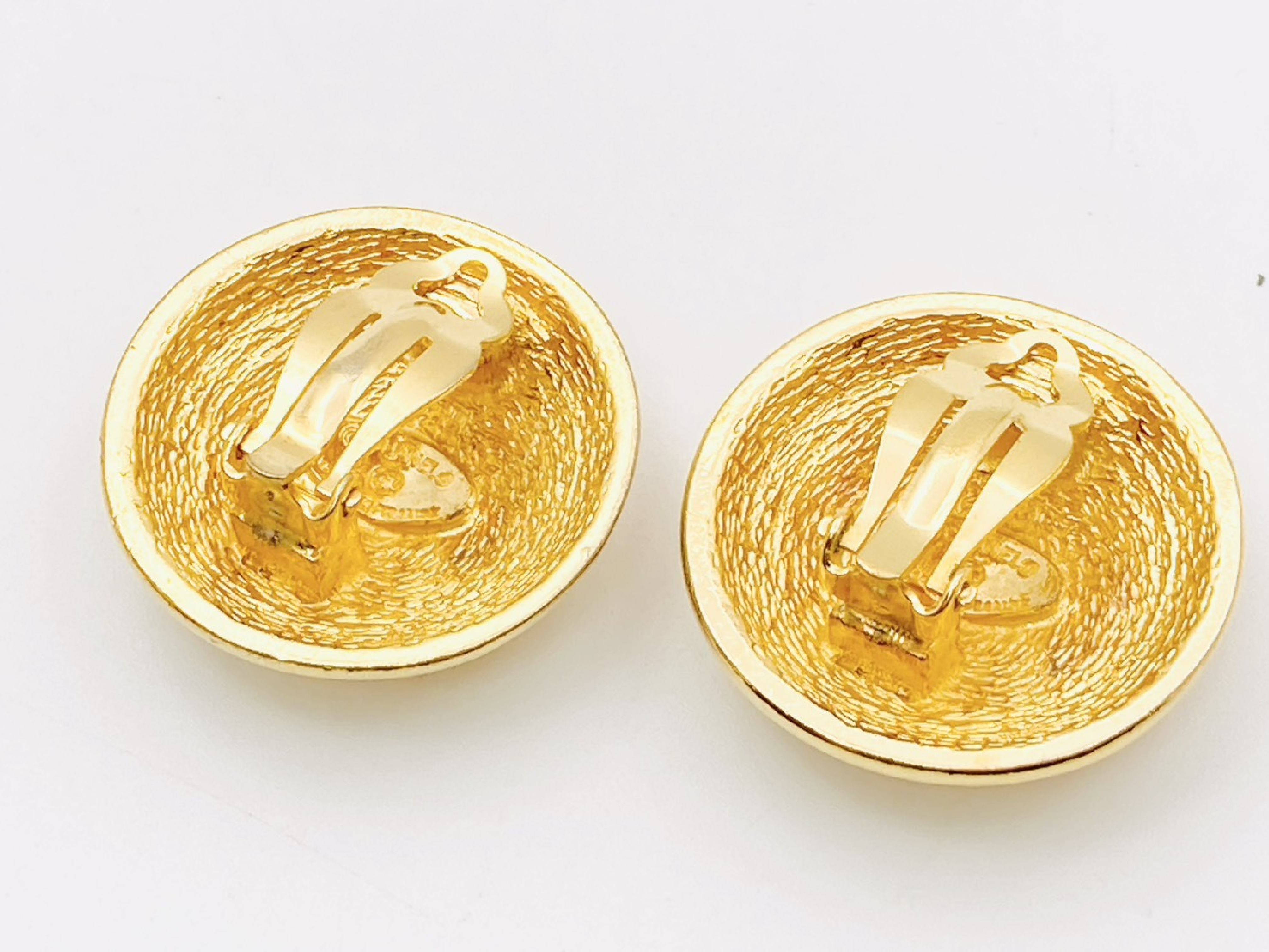 Cocomark Matelasse round earrings with rice 2388 earrings — view 2