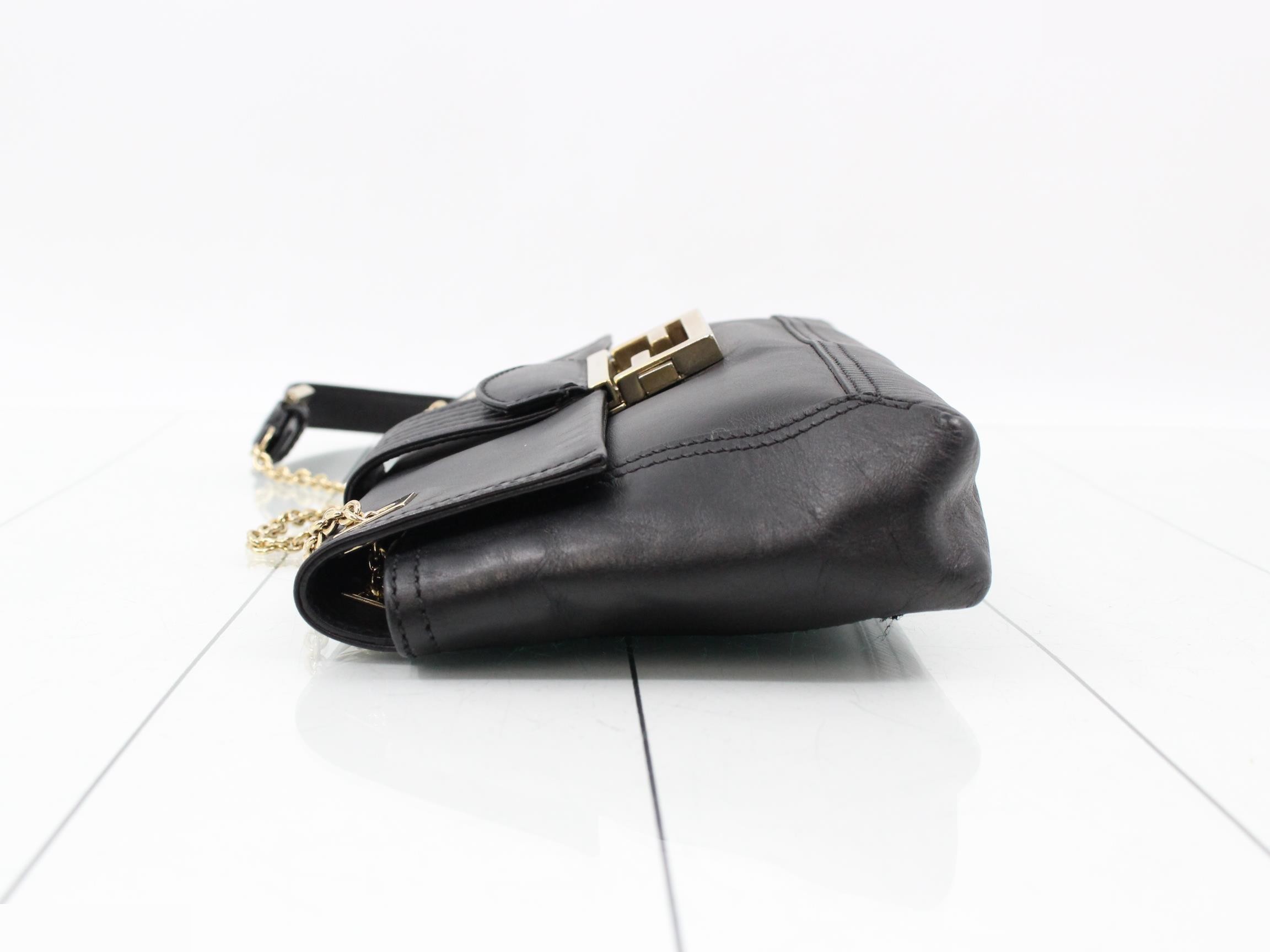 Baguette Shoulder Bag, Chain, Black, Gold, Leather — view 4