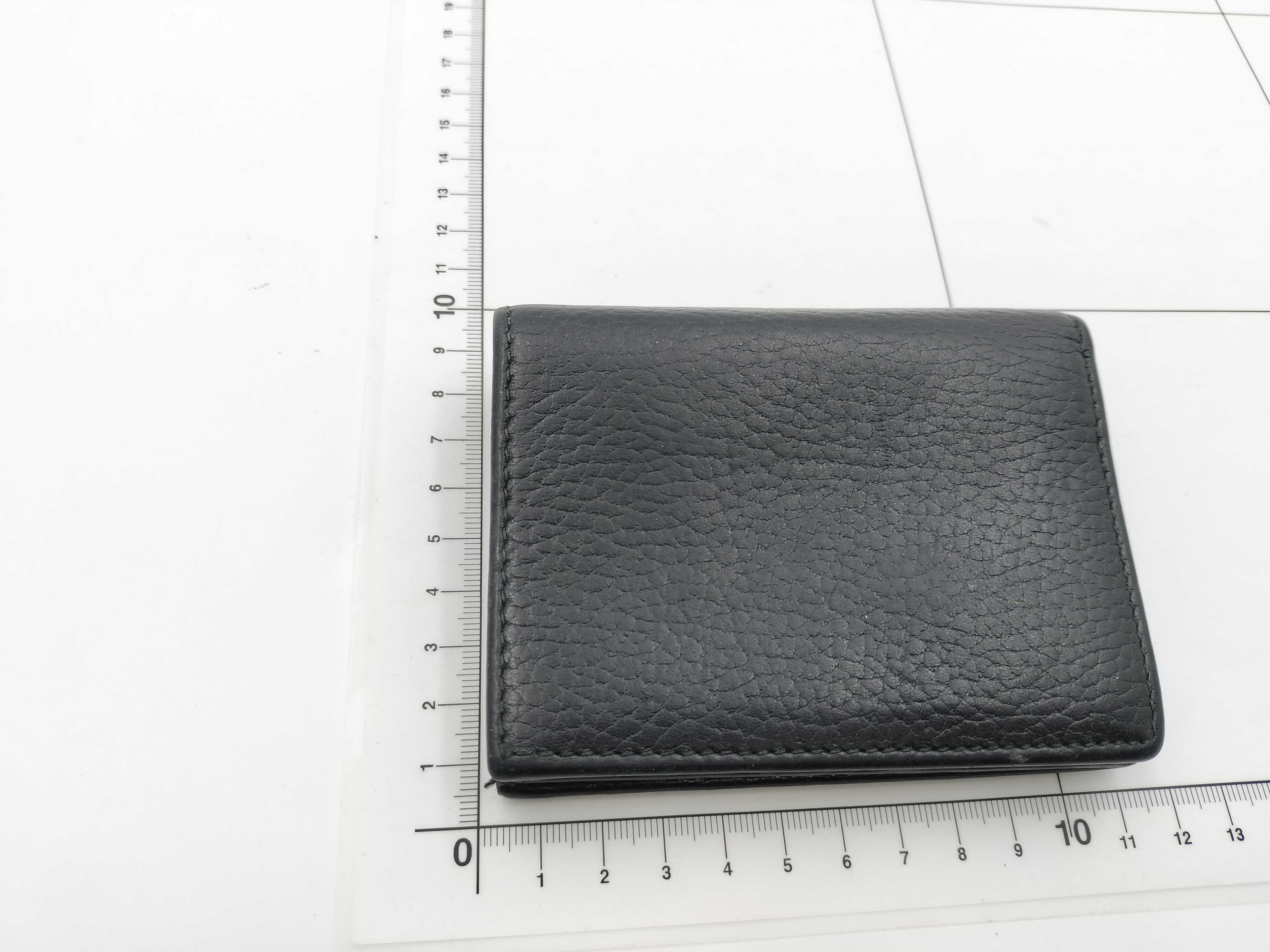 bi-fold wallet — view 2