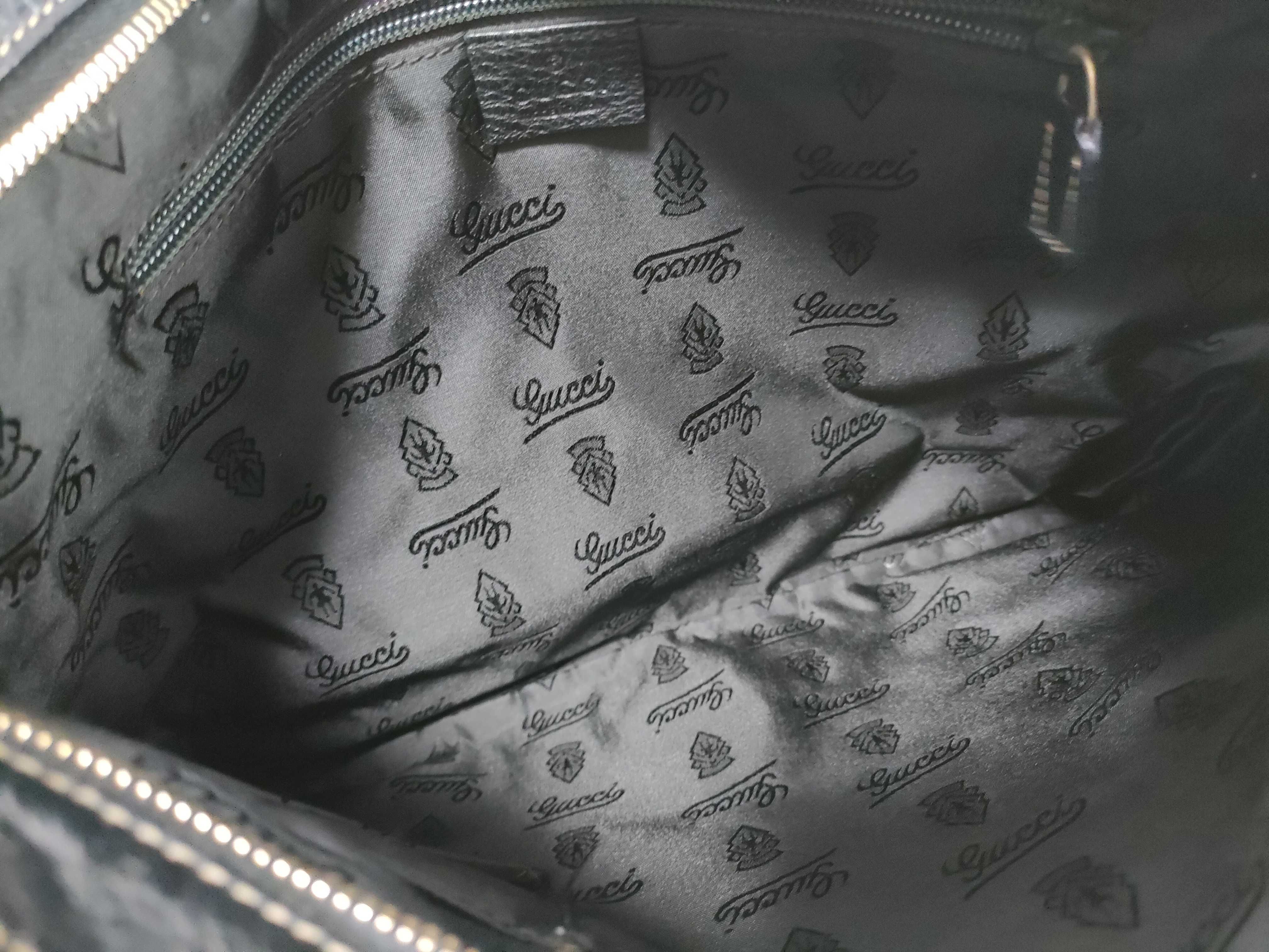 Guccisima Leather Shoulder Bag — view 10