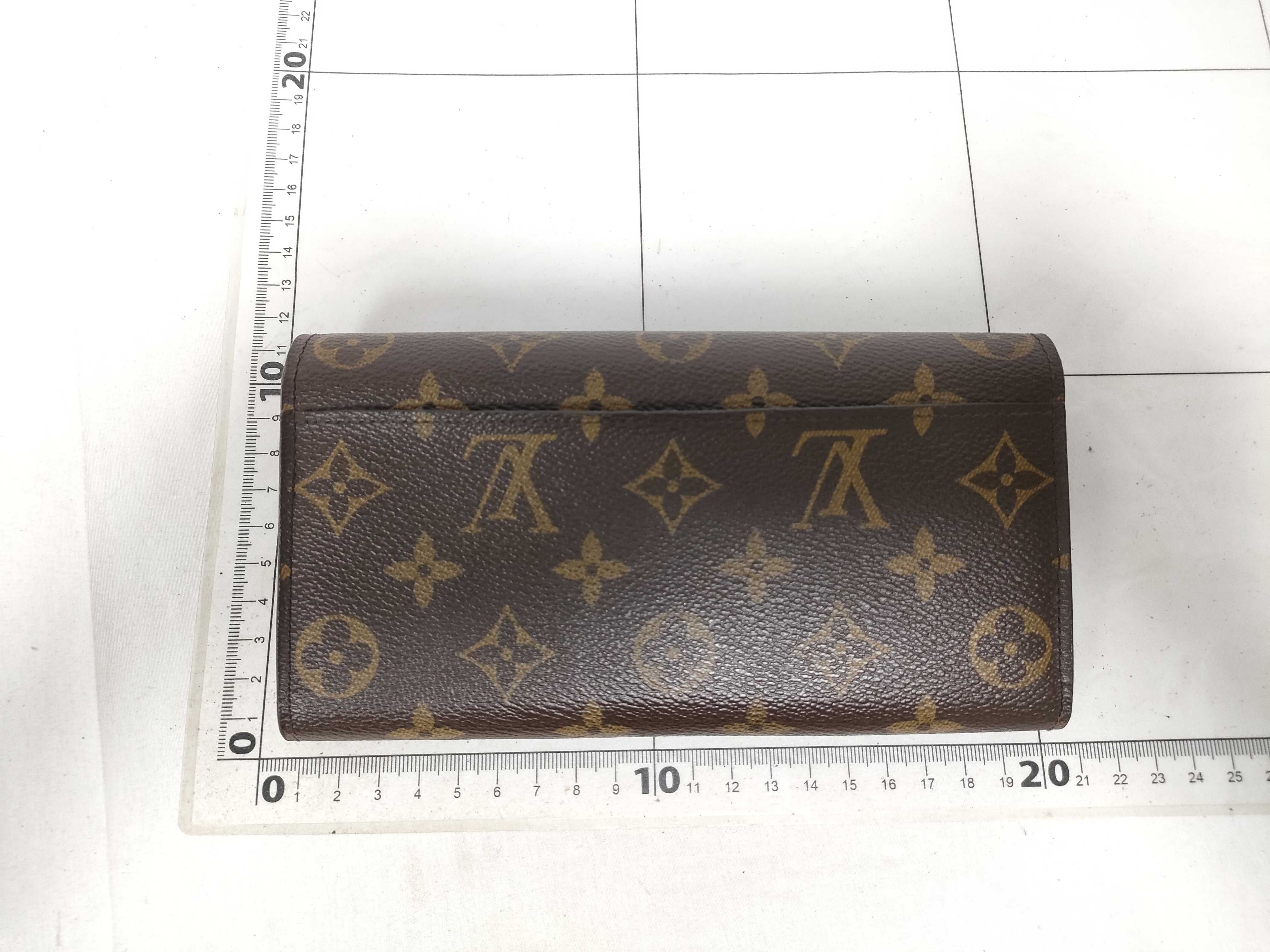 Monogram Portefeuille Sarah M60531/SN3184 Wallet — view 2