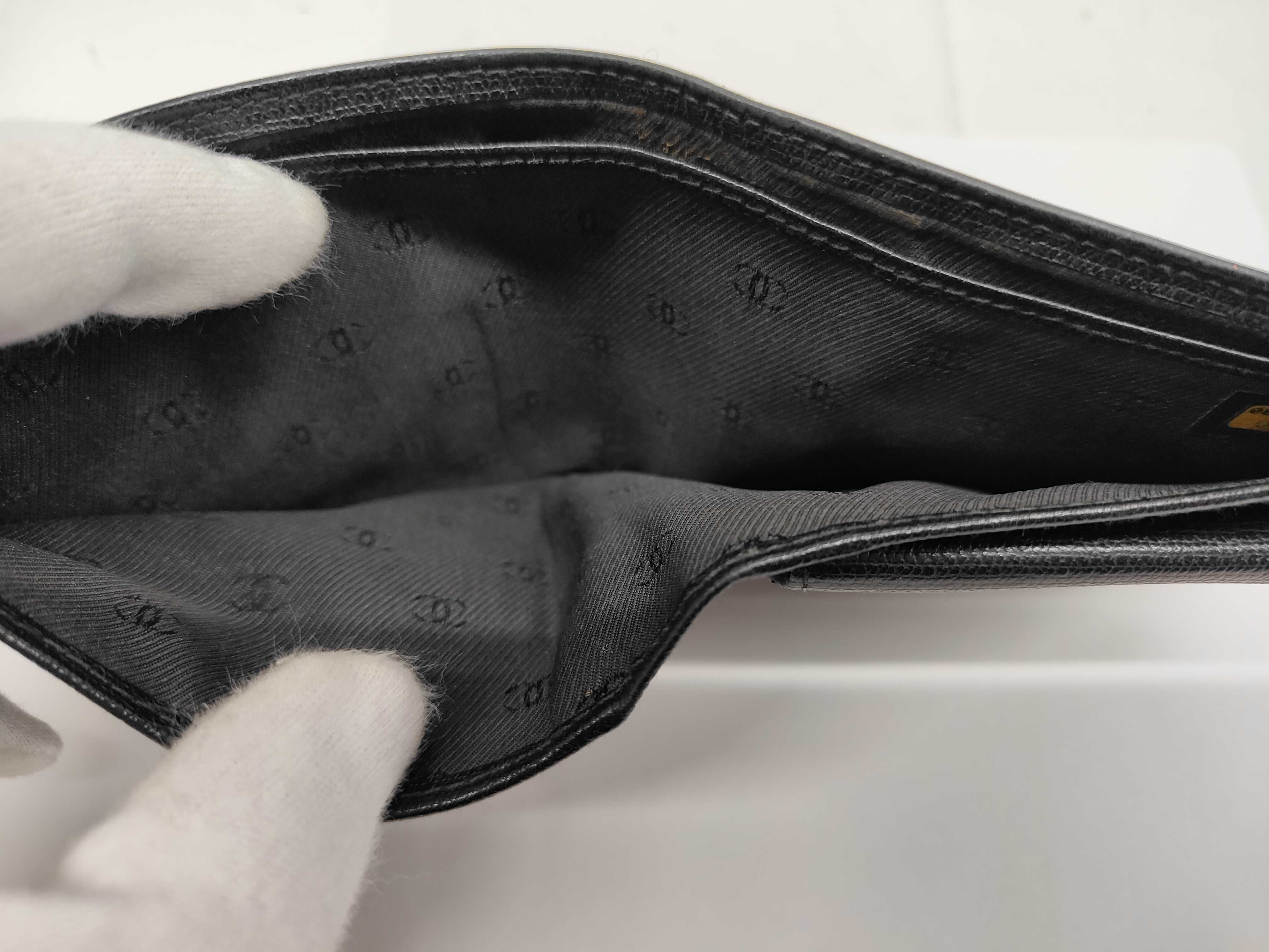 wallet — view 5