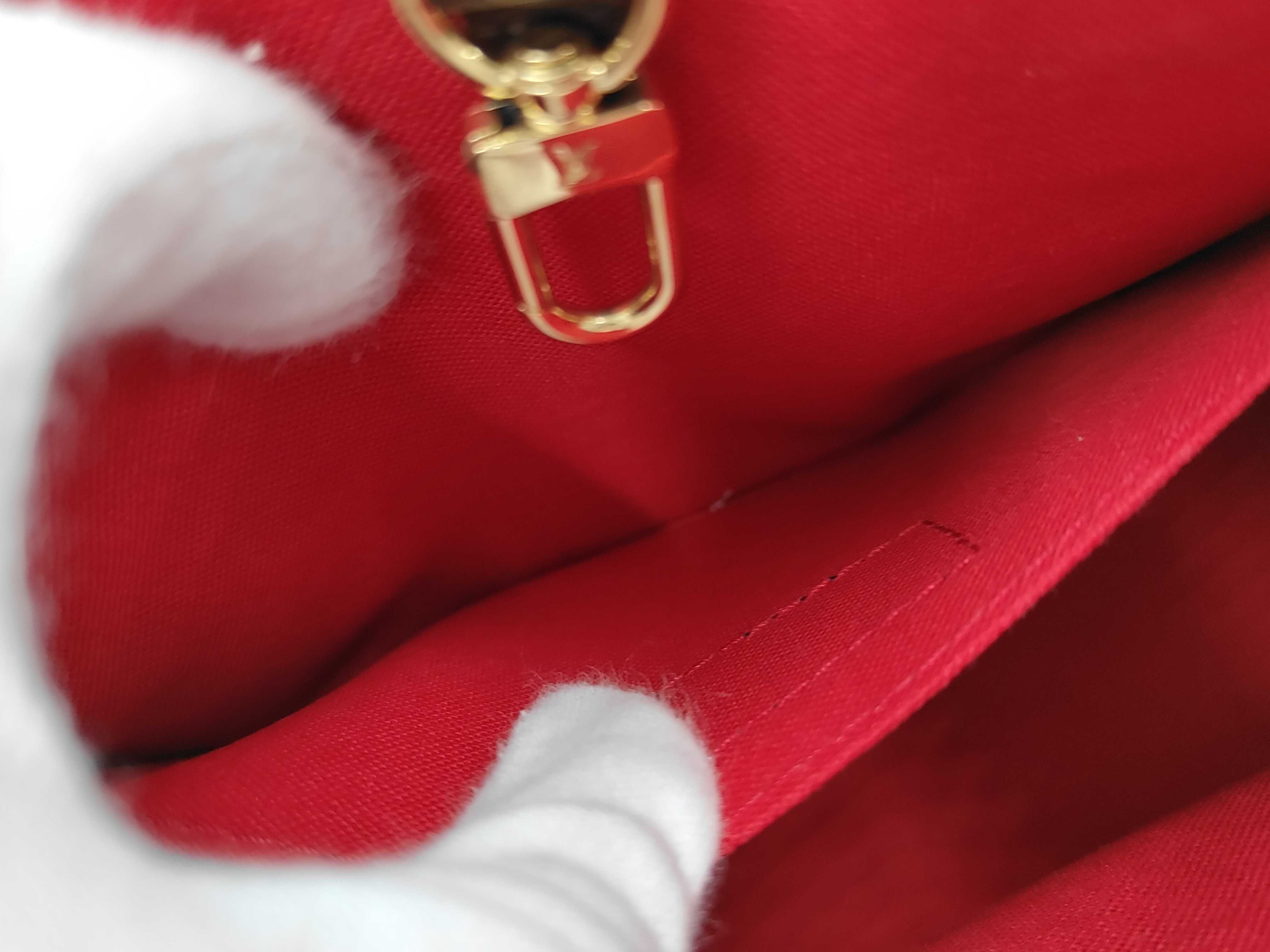Monogram Reverse OnTheGo BB M46839 Handbag — view 10