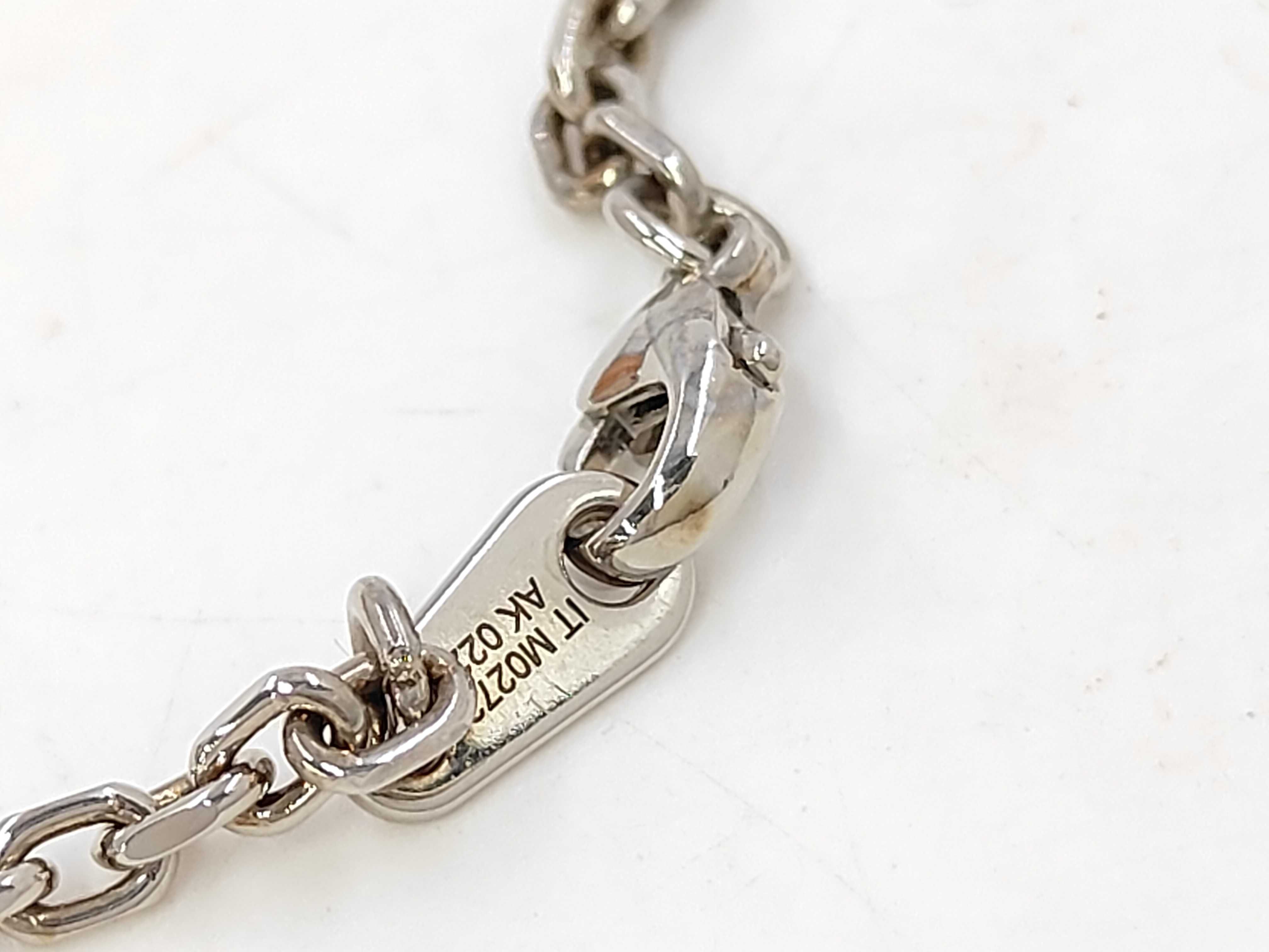 LV Yours Necklace M02739 AK0226 (Includes box and dust bag) — view 4