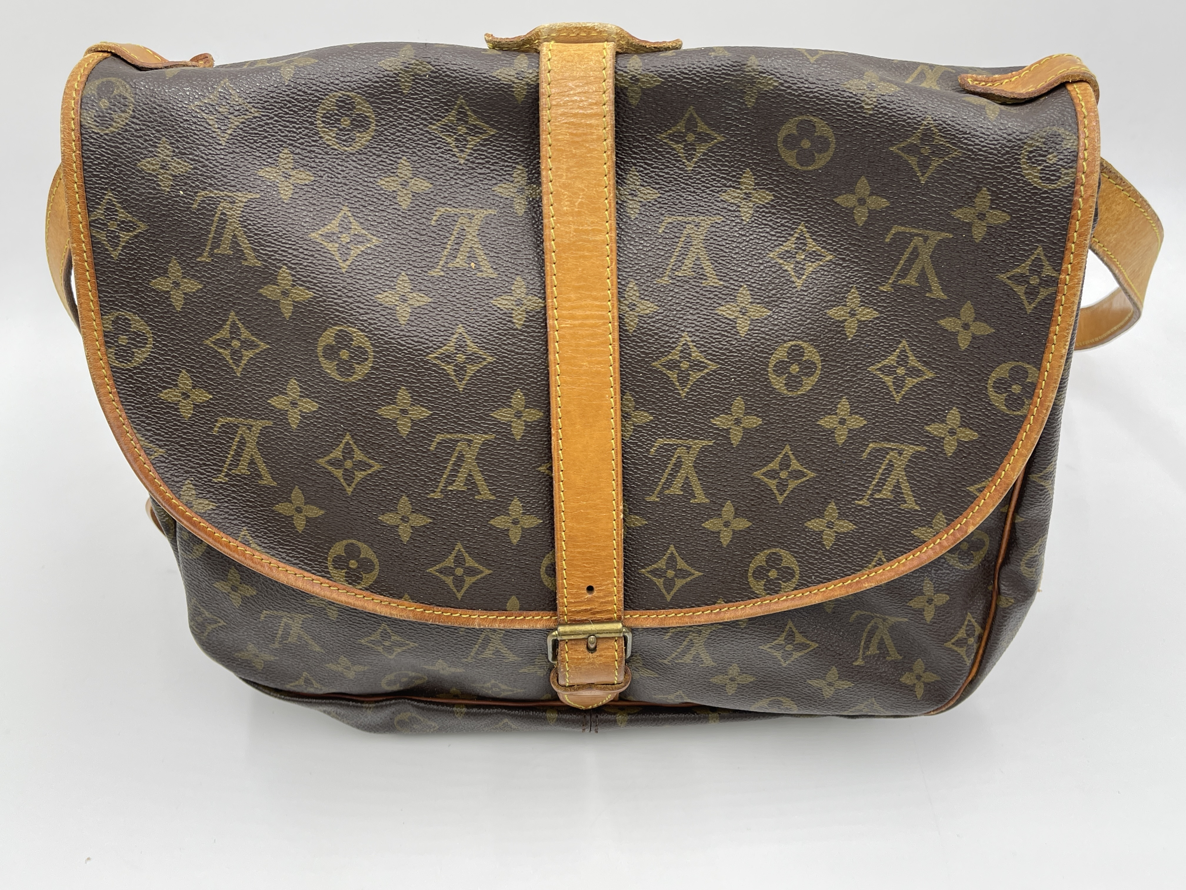 Monogram Saumur 35 M42254 883VI Shoulder Bag — view 2