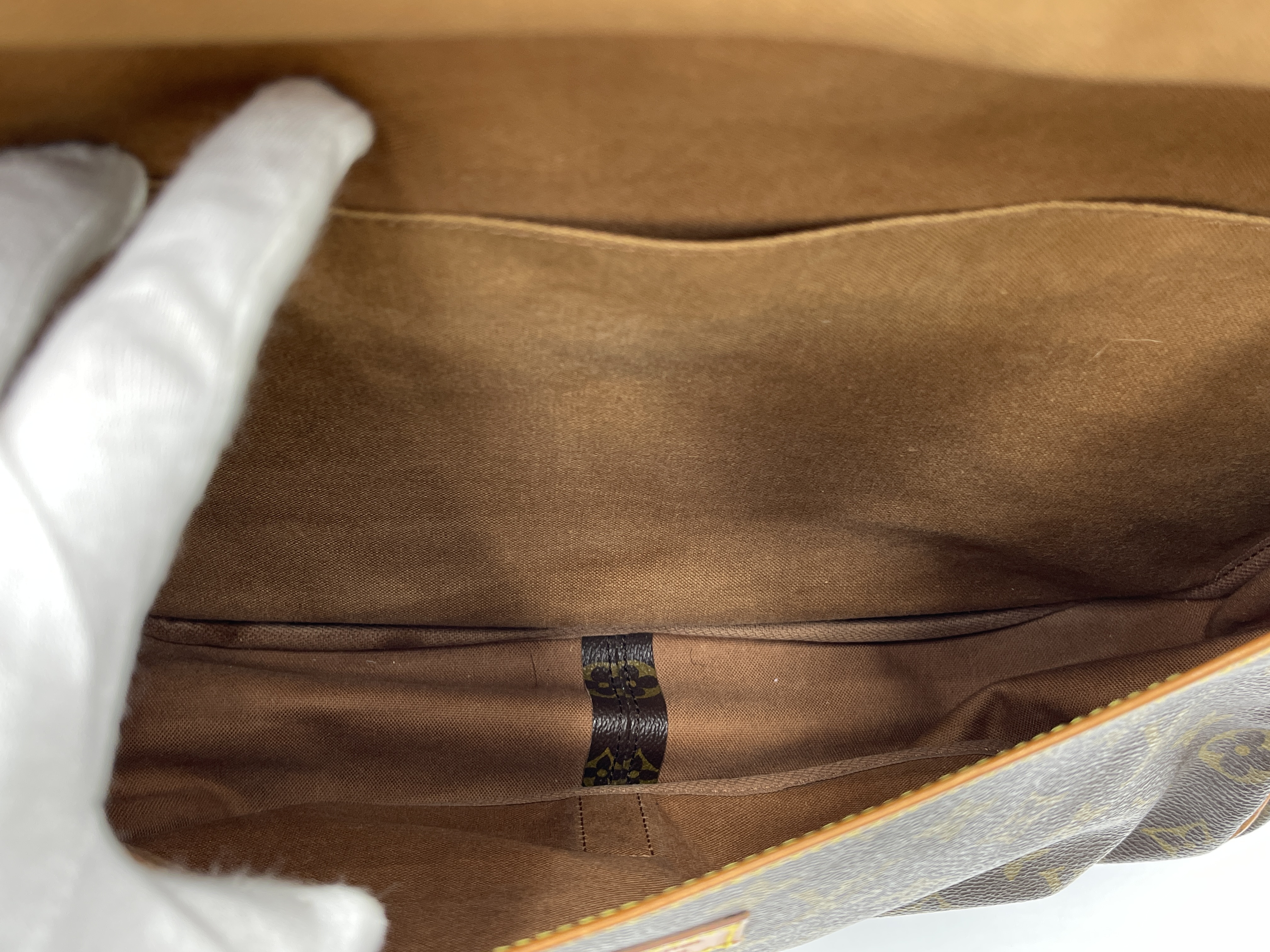 Monogram Saumur 35 M42254 883VI Shoulder Bag — view 11