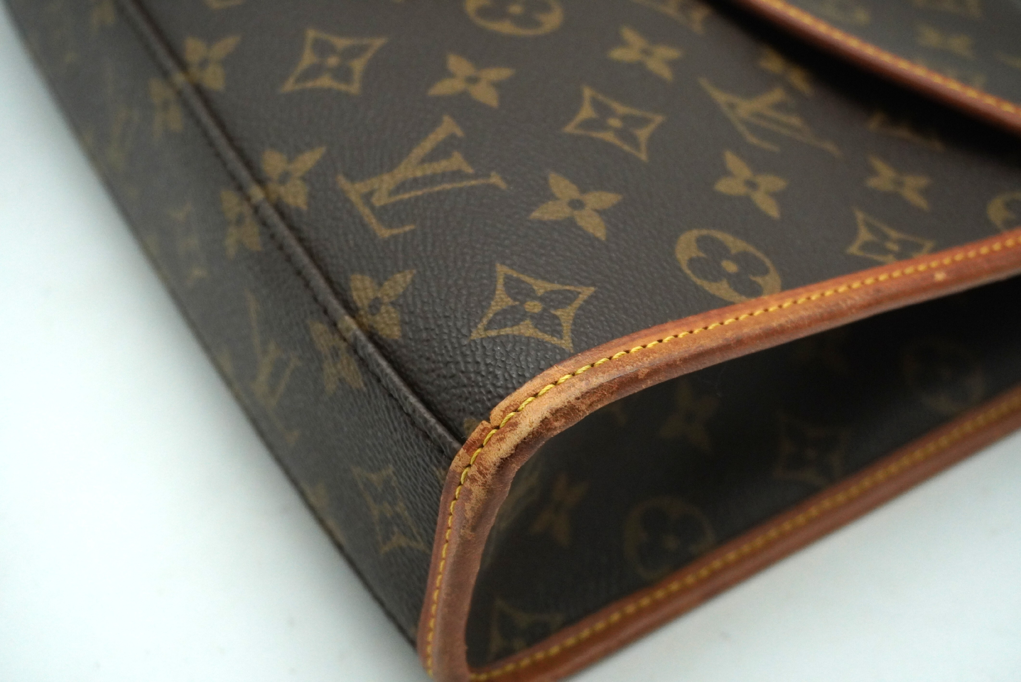 Monogram Bel Air M51122 Shoulder Strap Handbag — view 7