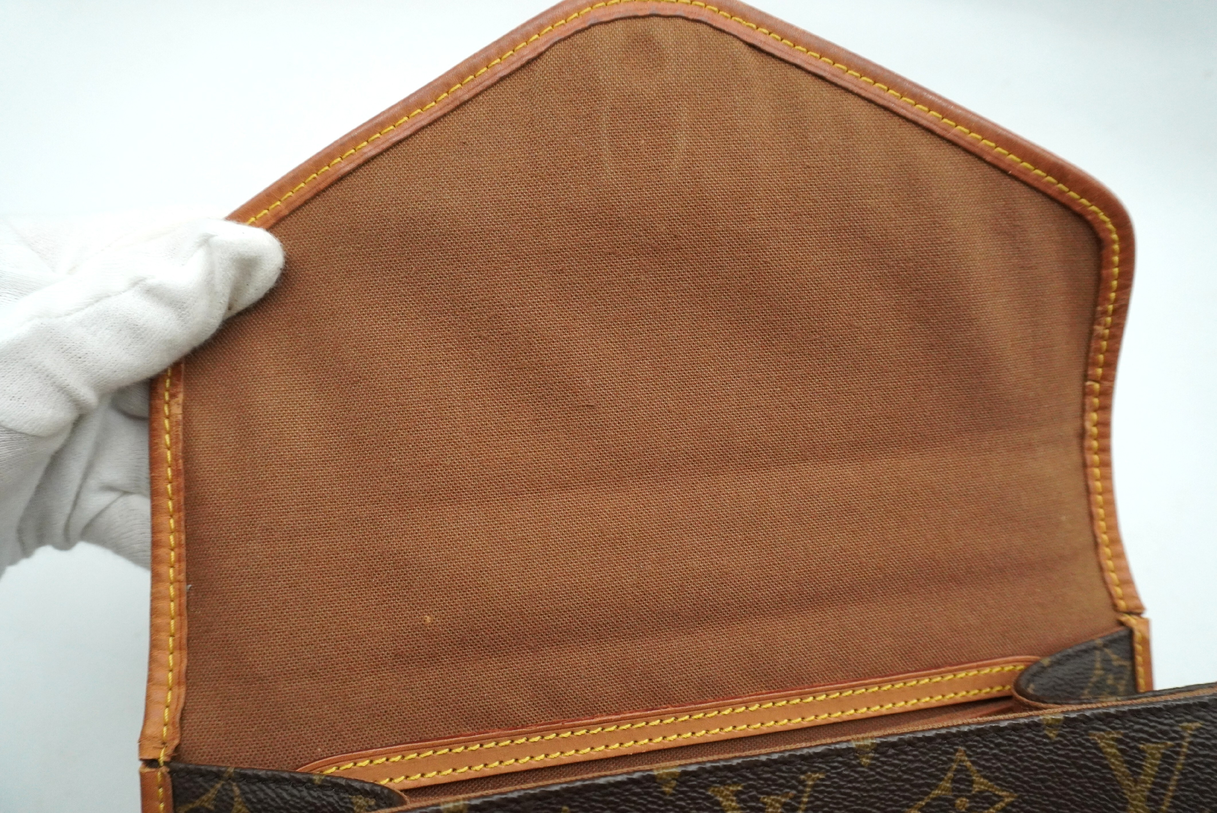 Monogram Bel Air M51122 Shoulder Strap Handbag — view 10