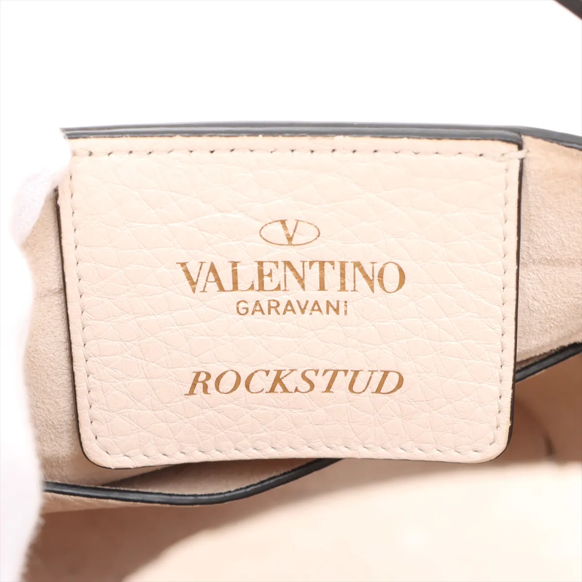 Rockstud Leather 2WAY Handbag Beige — view 9