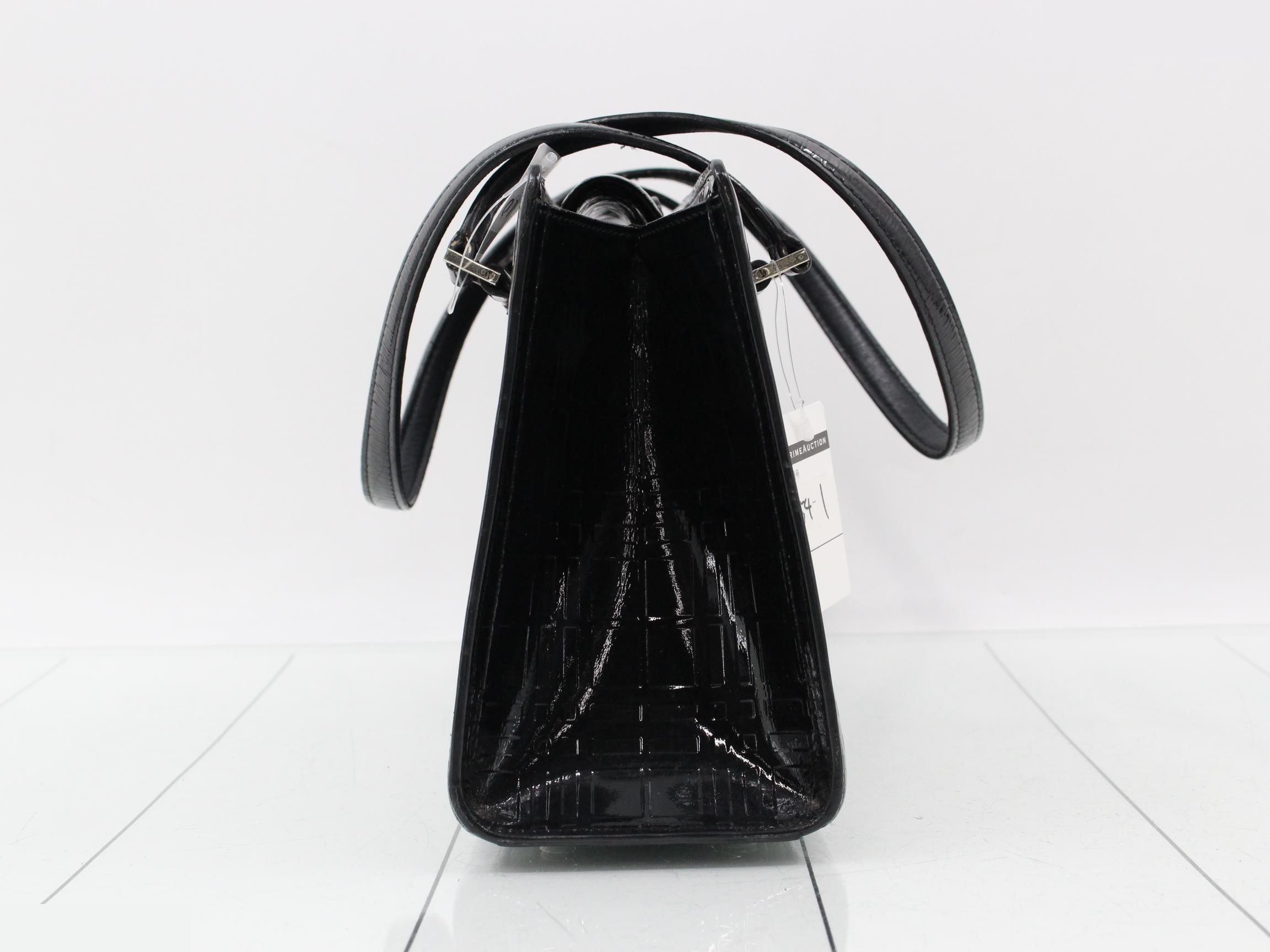 Shadow check embossed black — view 3