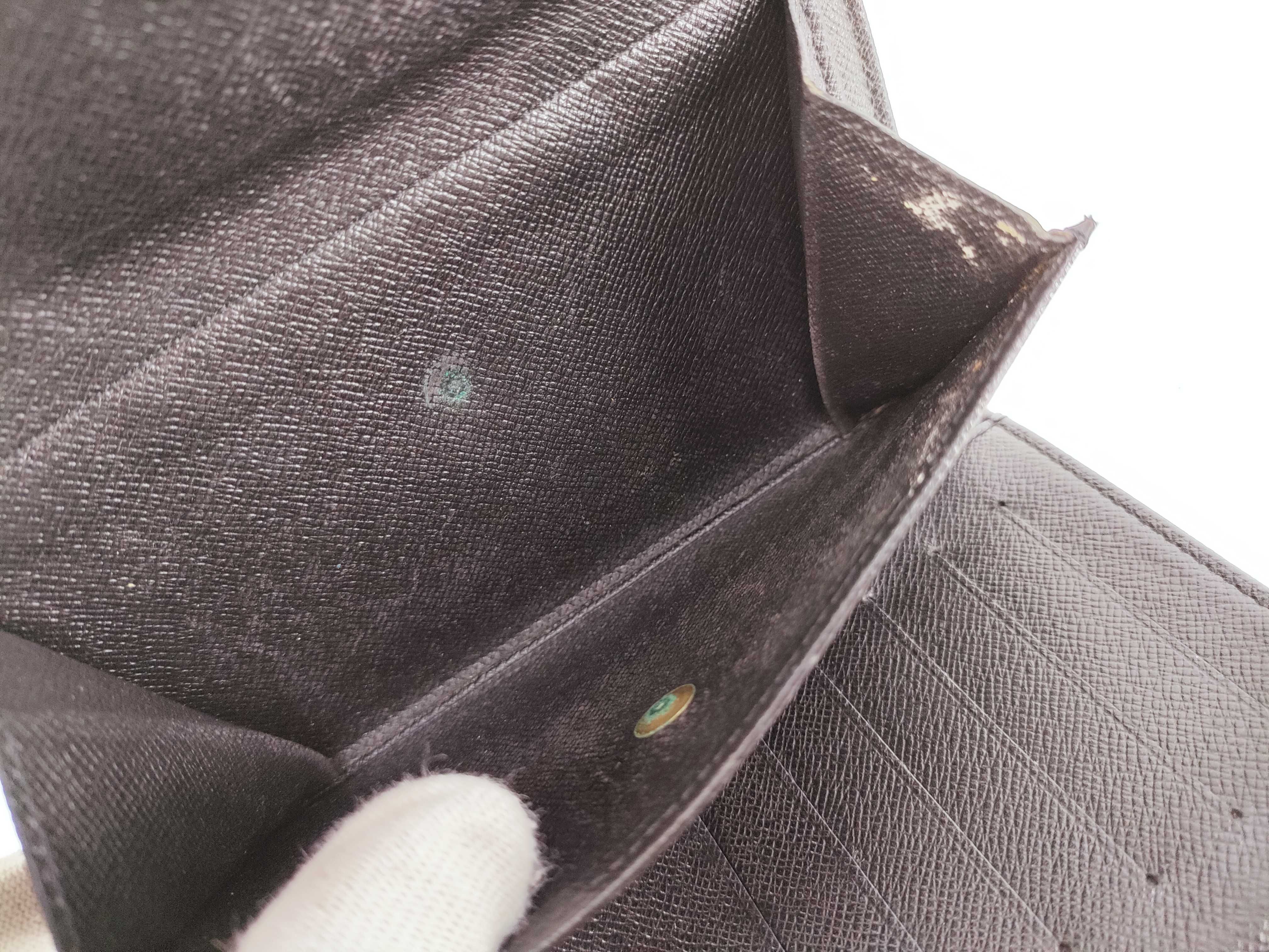 Epi Louis Vuitton Epi Porte Tresor Etui Wallet — view 9