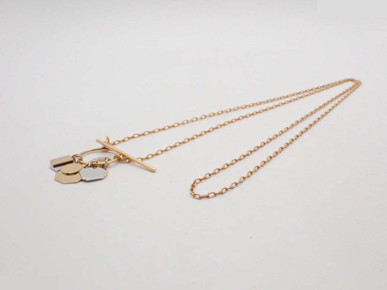 Other lines: Precious metals, necklaces, pendants, neck circumference approximately 96 cm. — view 3