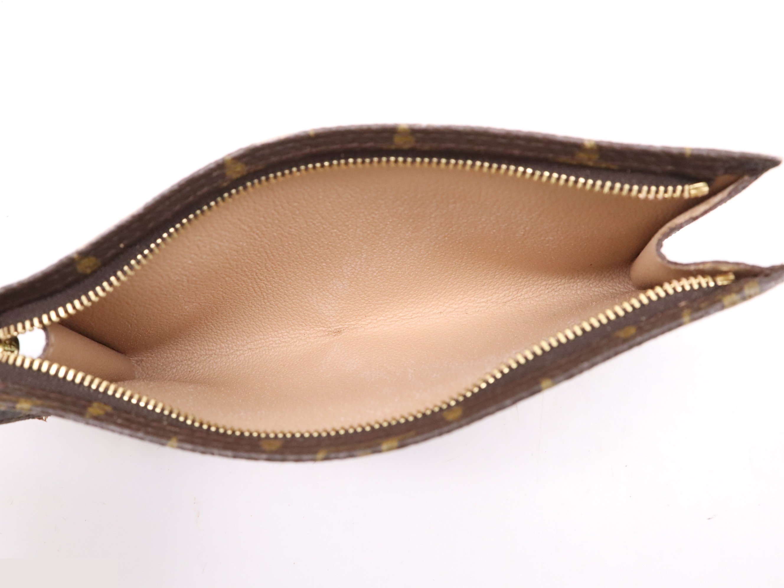 Bucket GM with pouch — view 12