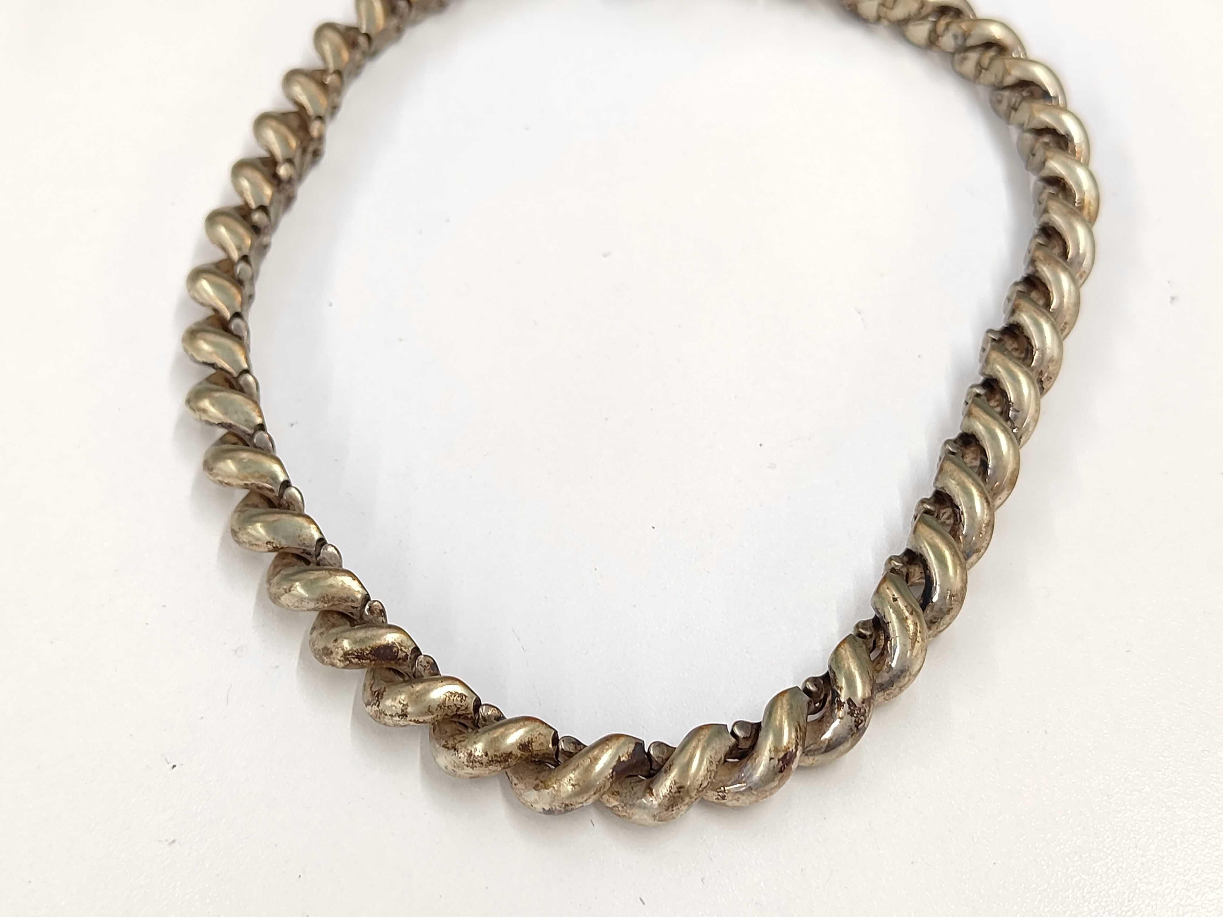 Torsade Silver Necklace — view 2