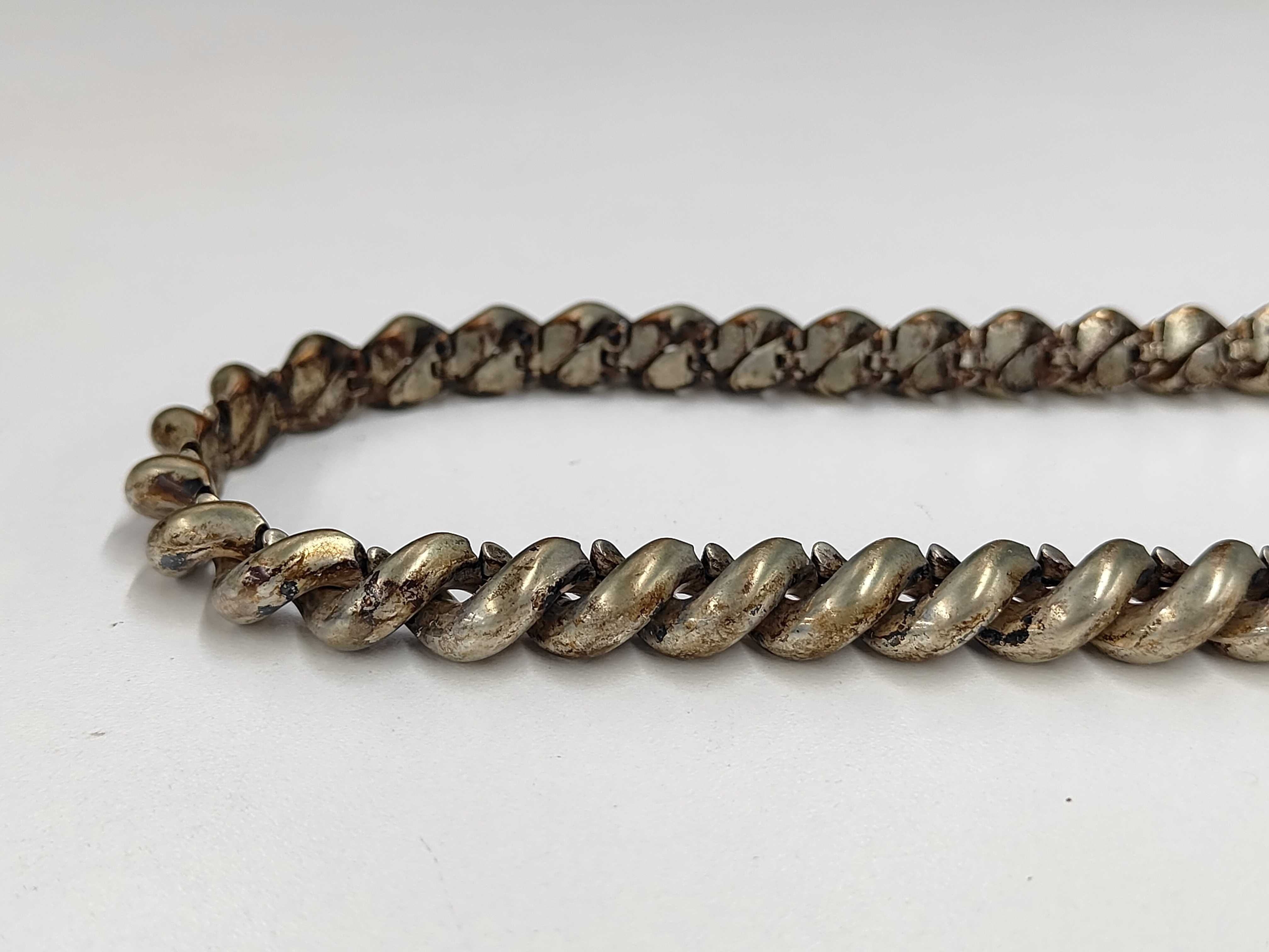 Torsade Silver Necklace — view 3